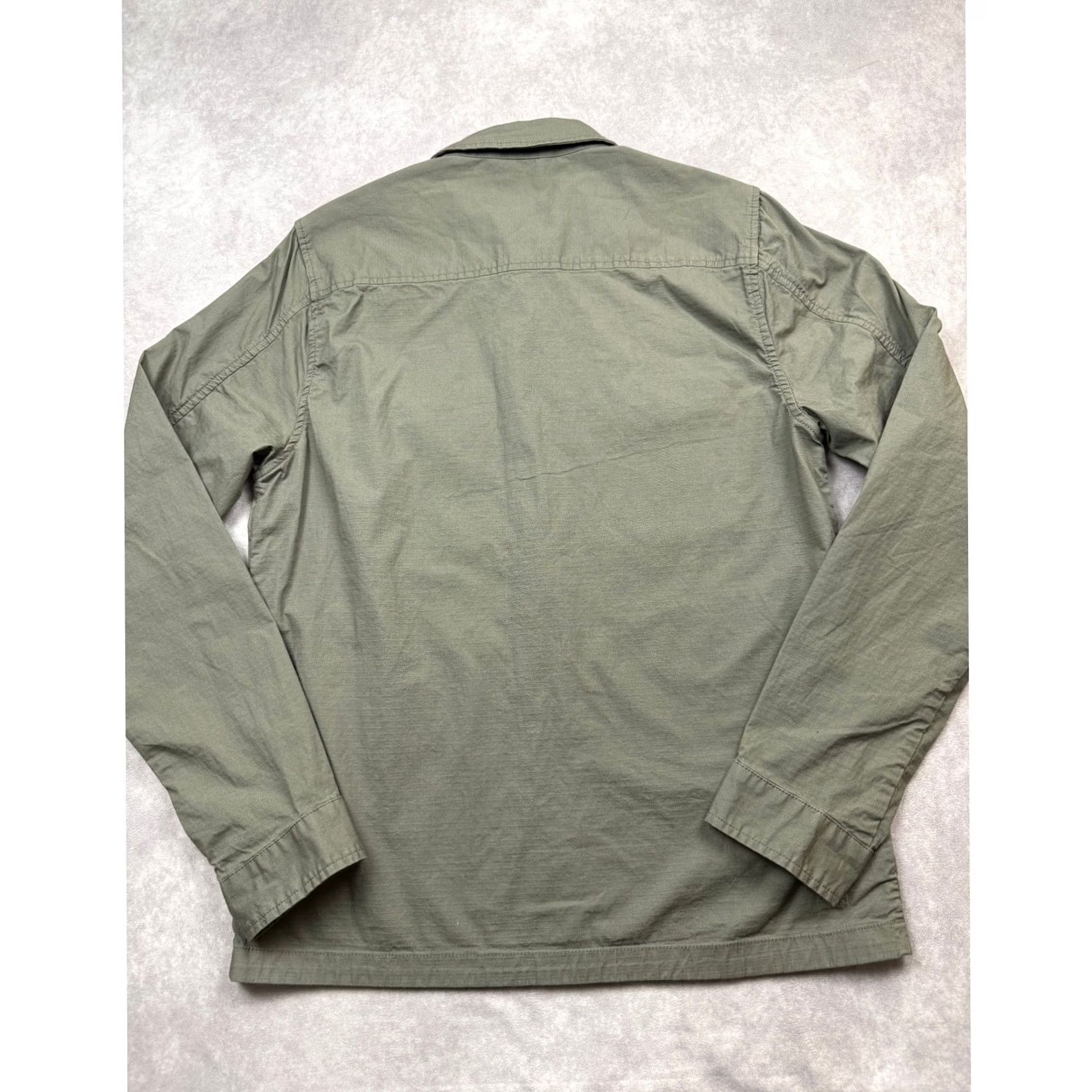 Vuori Vuori Shirt Jacket Olive Green Ripstop Button Size US L / EU 52-54 / 3 - 2 Thumbnail