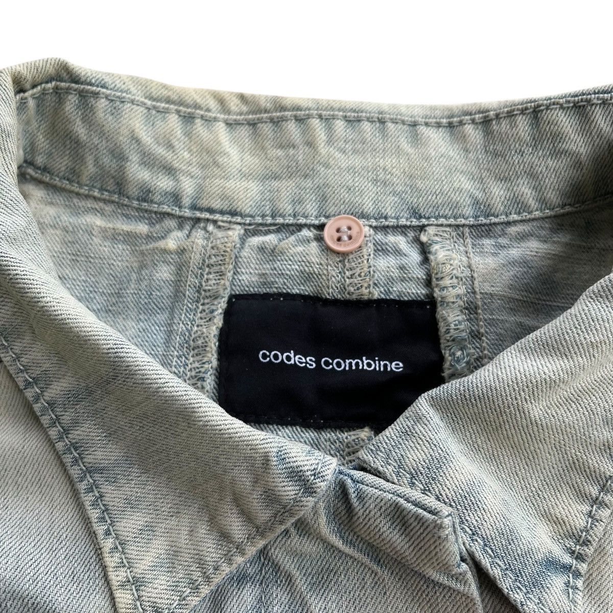 Codes Combine Codes Combine Big Pocket Denim Jacket Size US M / EU 48-50 / 2 - 9 Thumbnail