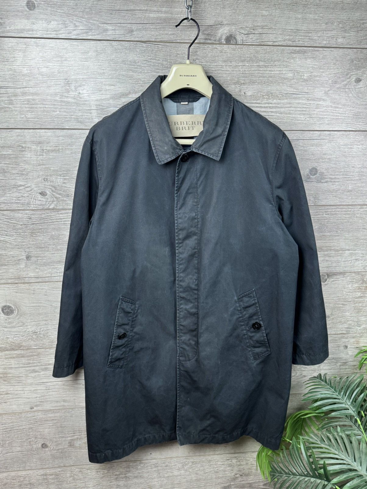 Burberry BURBERRY BRIT VINTAGE LUXURY JACKET Size US L / EU 52-54 / 3 - 7 Thumbnail