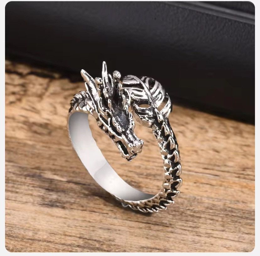 Vintage Chinese Dragon Ring Size ONE SIZE - 1 Thumbnail