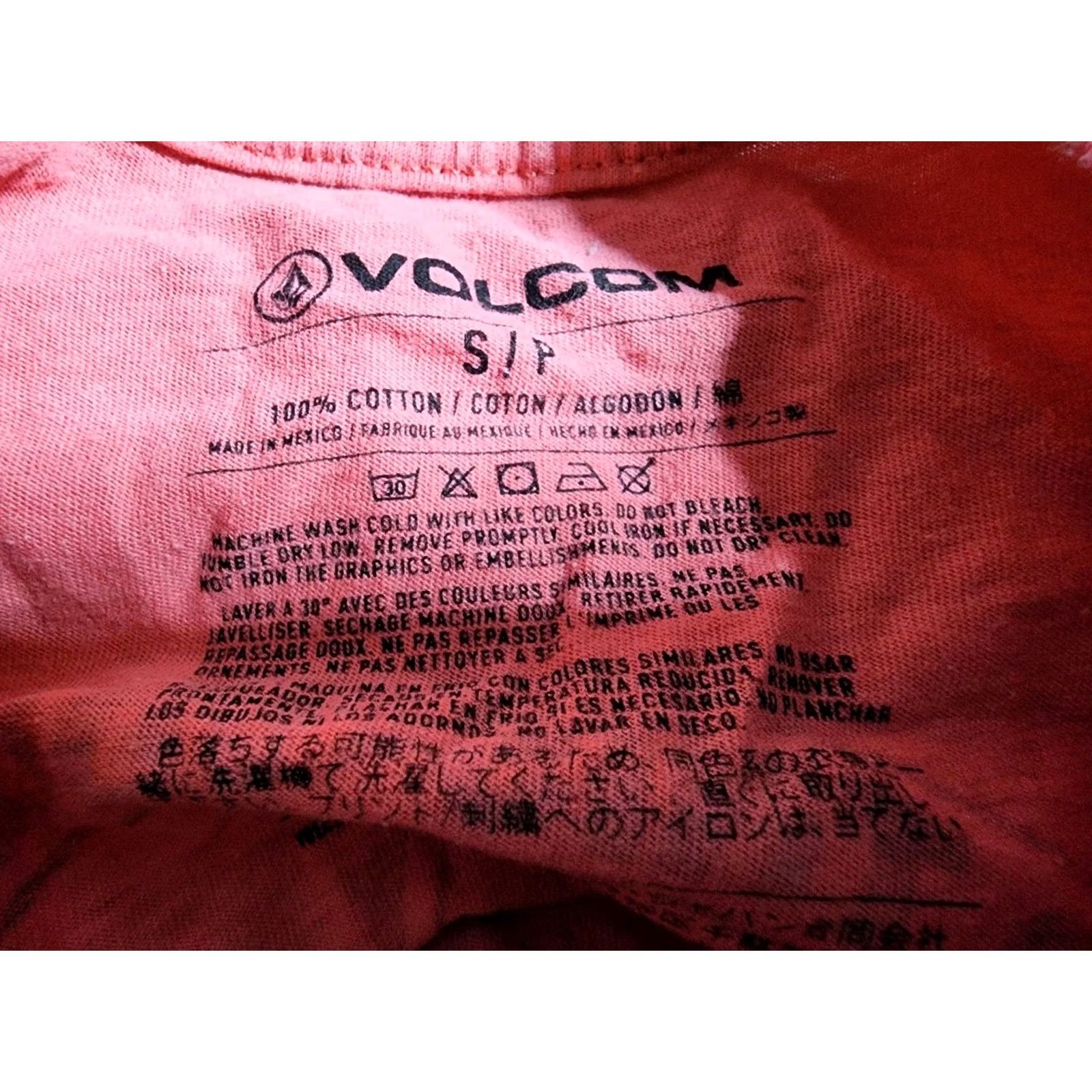 Volcom Volcom Ron Jon Surf Men Long Sleeve Tee T Shirt Thrashed Double Sided Pink S Volcom Ron Jon Beach 90s Mens Womens? Size US S / EU 44-46 / 1 - 5 Thumbnail