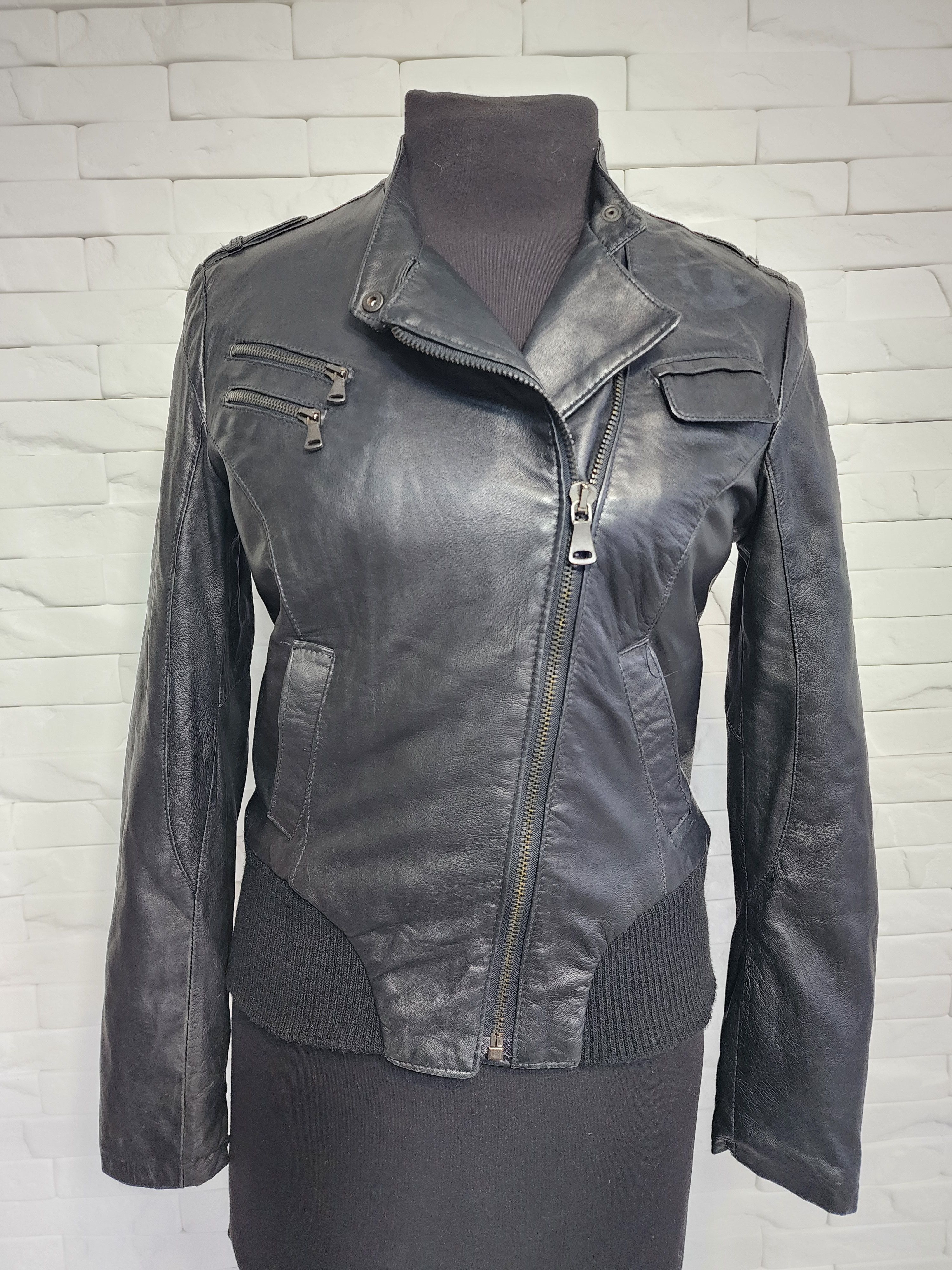 Other Black Leather Women's Jacket: Zippered Stand-Up Collar. Size L / US 10 / IT 46 - 1 Thumbnail