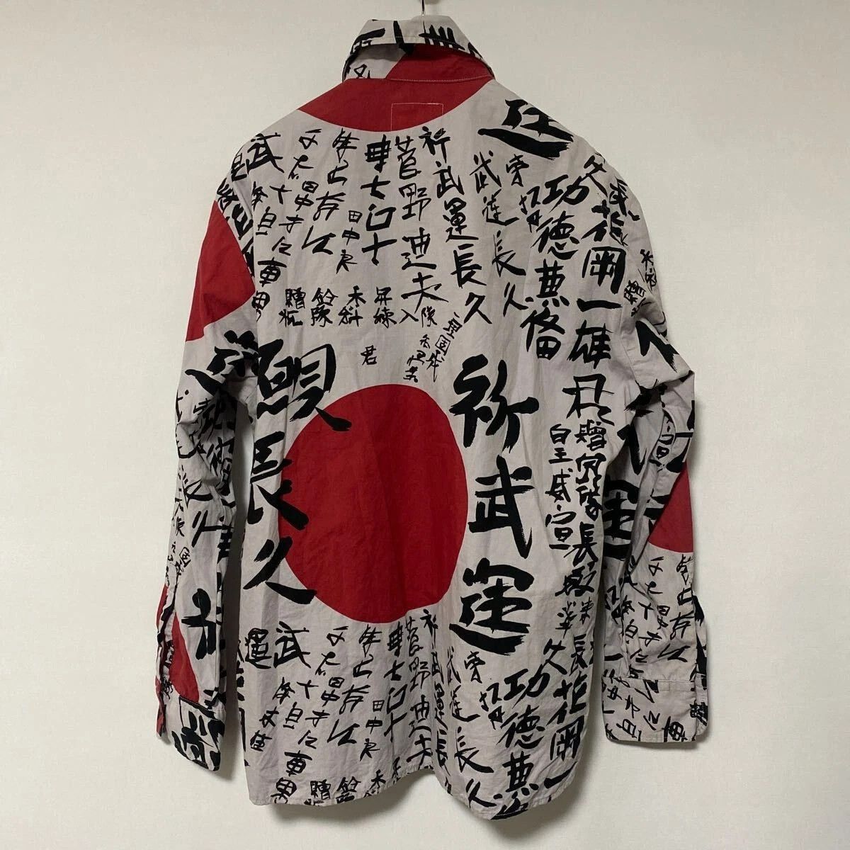 Vintage Vintage Johnsons La Rocka Rock & Roll Suicide Kanji T-shirt Size US L / EU 52-54 / 3 - 3 Thumbnail