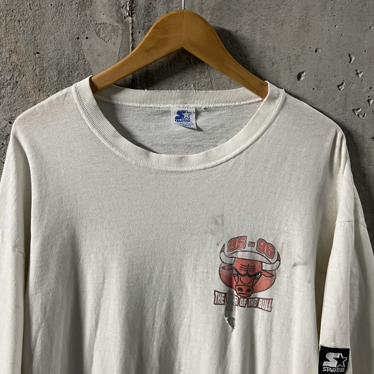 Starter Vintage Starter BULLS 🏀 Size US XL / EU 56 / 4 - 2 Thumbnail