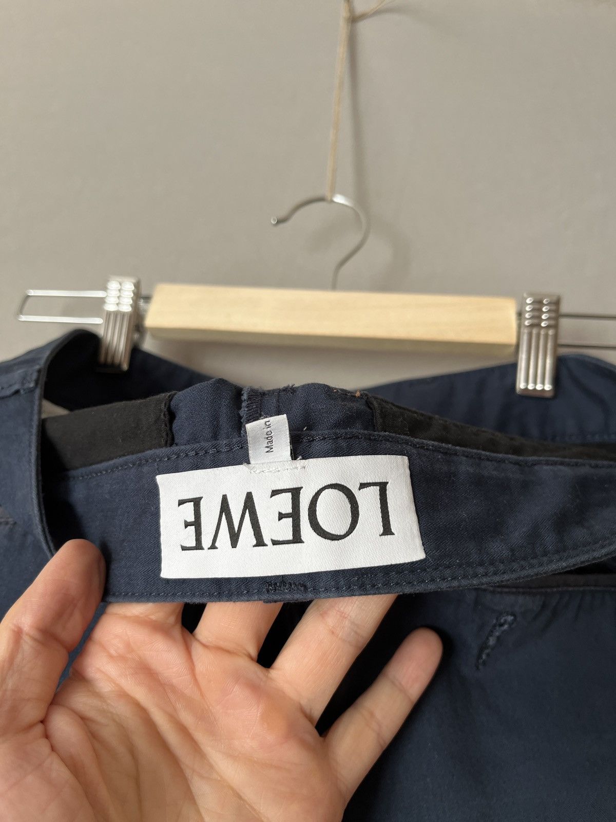 Loewe LOEWE Navy Blue Simple Minimalistic Chino Pants Size US 29 - 13 Thumbnail
