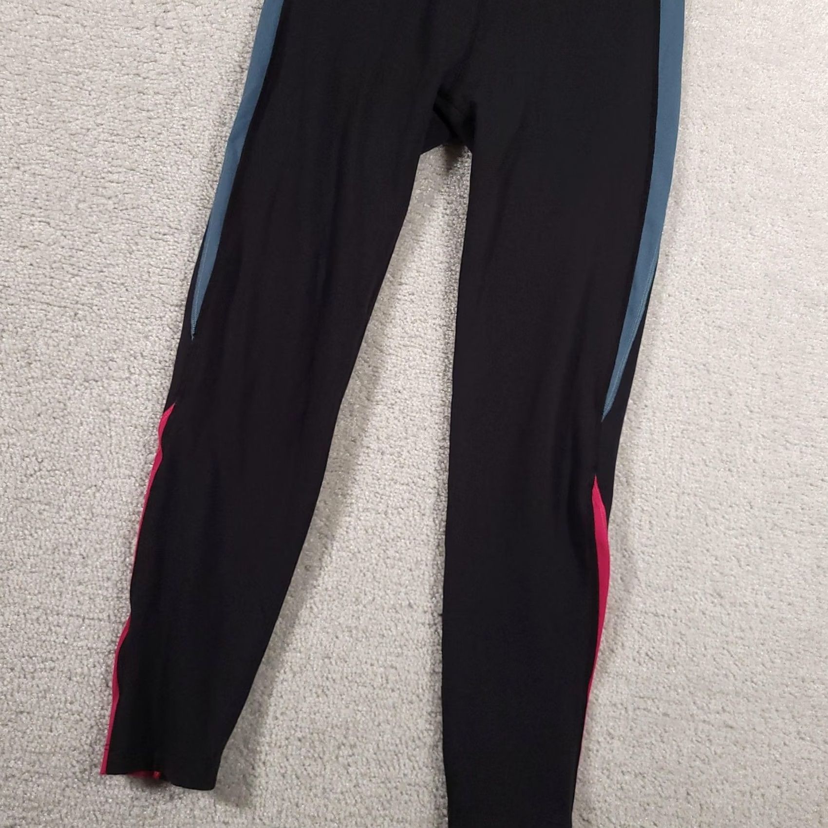 Vintage Peloton Leggings Womens Small High Rise Athletic Workout Capri Yoga Pants Capris Black Size 28" / US 6 / IT 42 - 4 Thumbnail