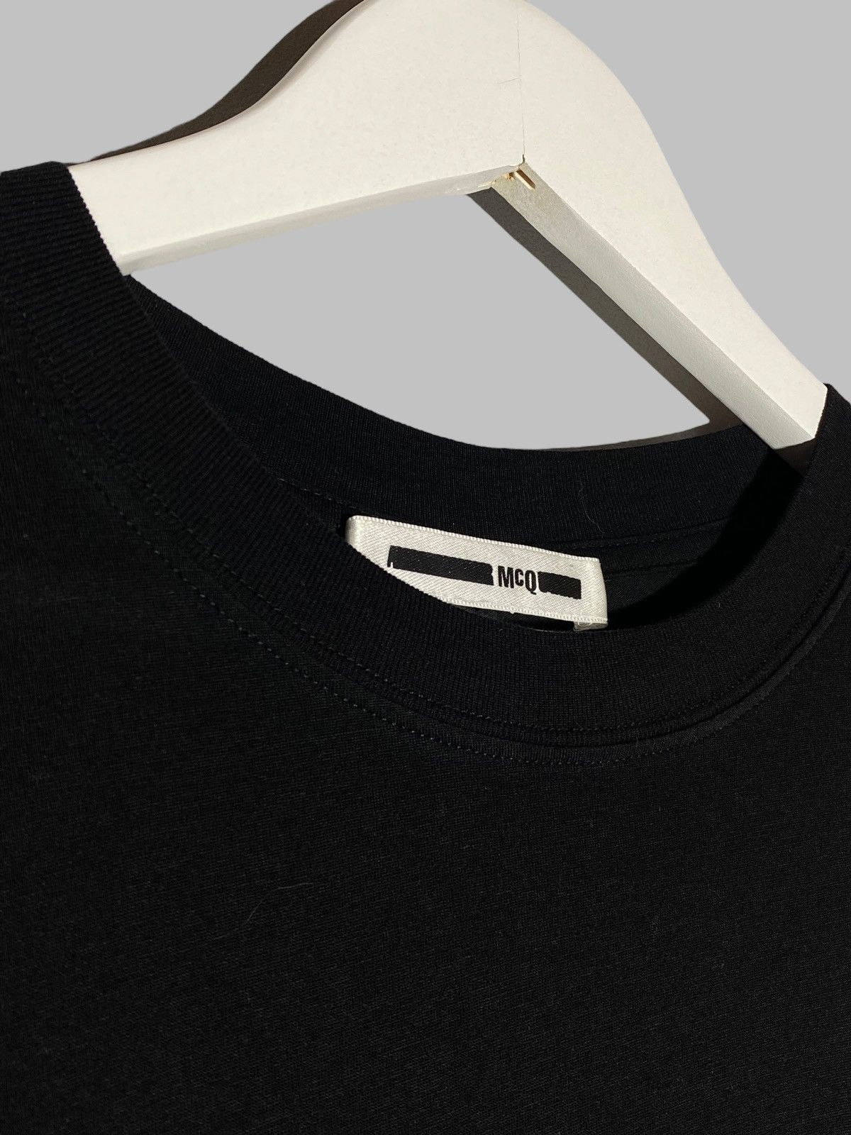 Alexander McQueen 🔥 MCQ BY ALEXANDER MCQUEEN MINIMAL TECH CORE TEE Size US M / EU 48-50 / 2 - 3 Thumbnail