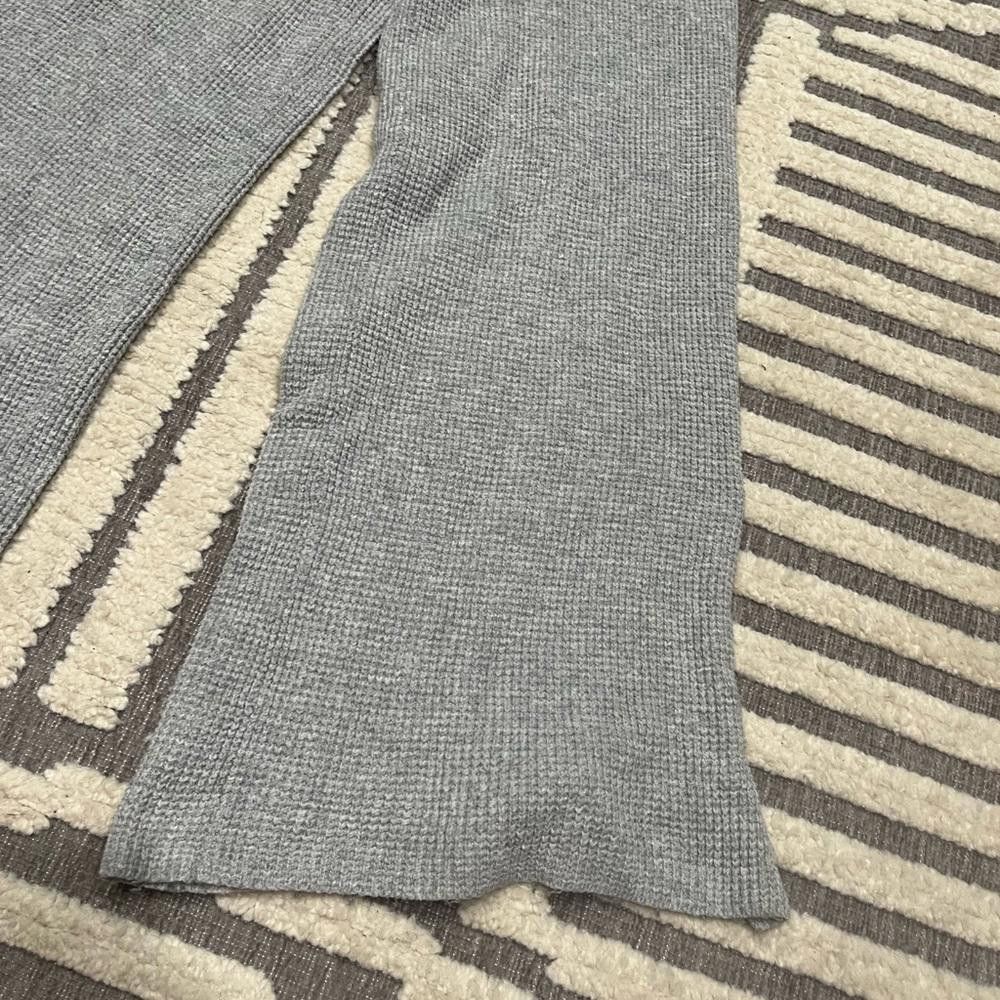 Designer Aerie waffle style flare pants Size 36" / US 14 / IT 50 - 4 Thumbnail