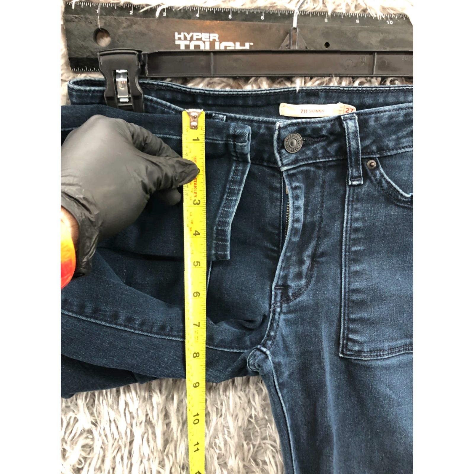 Levi's Levi's 711 Skinny Jeans Womens Size 27 Dark Wash Blue Flaw - 5-Pocket Denim Regular Rise Low Inseam 30" Size 27" / US 4 / IT 40 - 4 Thumbnail