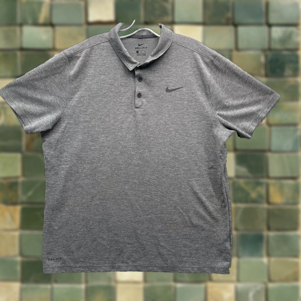 Nike Nike Polo Shirt Men's XL Gray Dri-Fit Golf Preppy Performance Sportswear Travel Shirt 90s, golf, preppy, country club Mens Size US XL / EU 56 / 4 - 1 Thumbnail