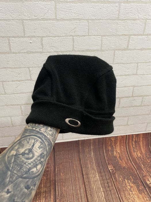 Oakley Vintage Oakley Black Beanie Hat Big Spellout Logo Y2K | Grailed