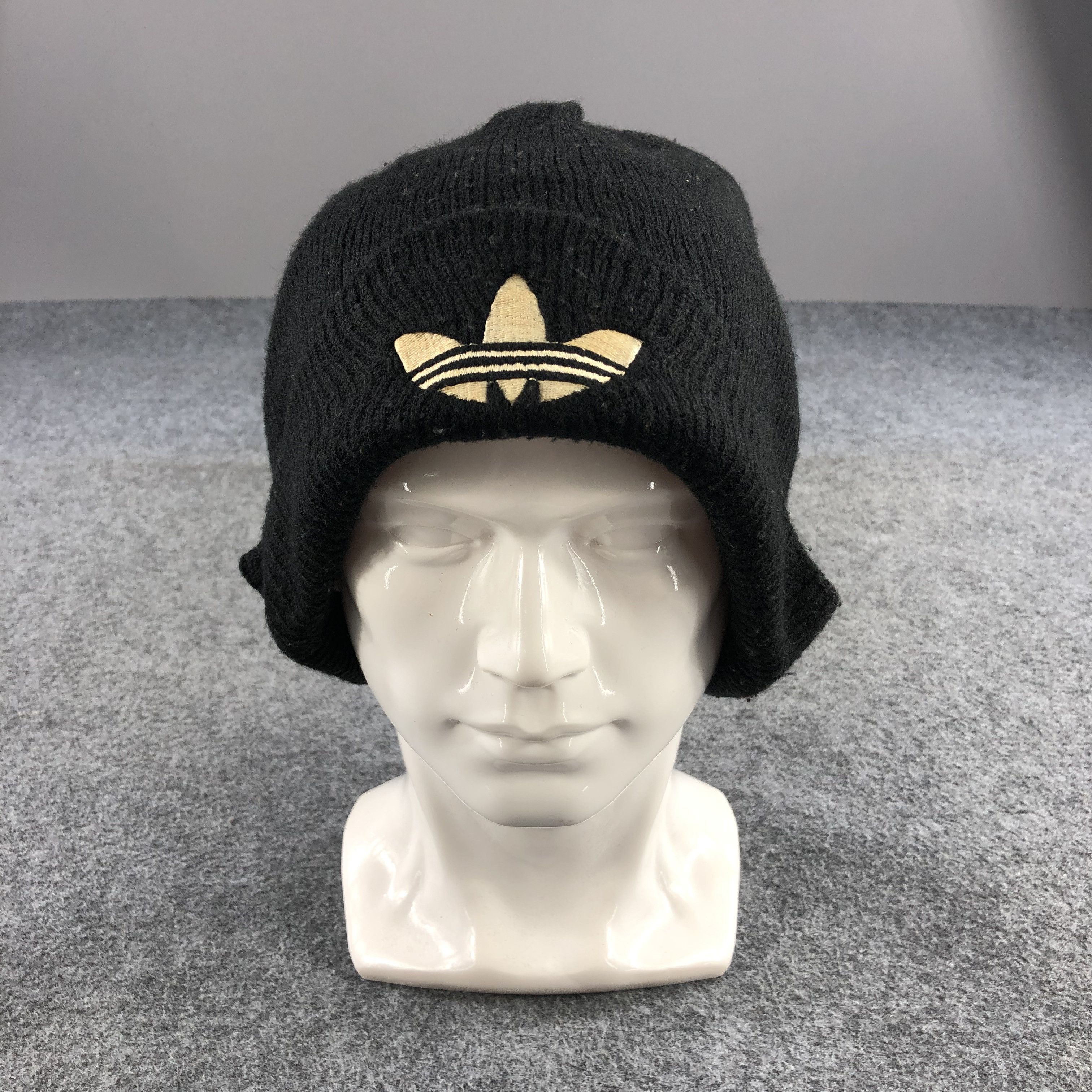 Vintage Adidas Beanie Snowcap Snow Hat B311 Size ONE SIZE - 1 Thumbnail