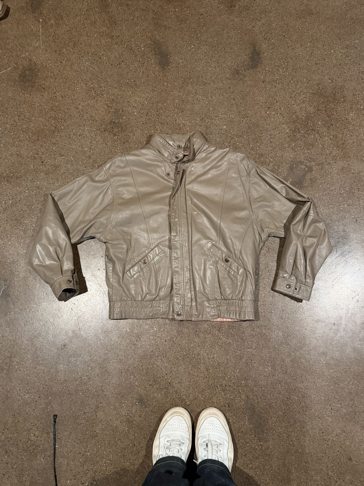 Vintage Vintage winning edge beige leather bomber jacket Size US L / EU 52-54 / 3 - 3 Thumbnail
