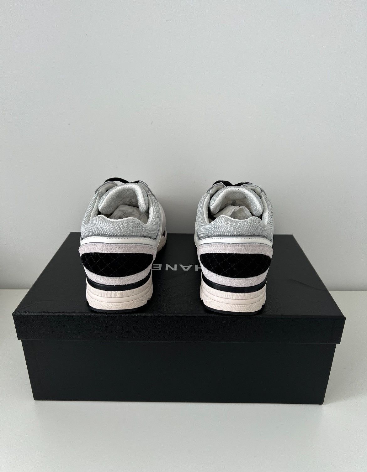 Chanel Chanel Low Top Men Trainer Size US 10 / EU 43 - 5 Thumbnail
