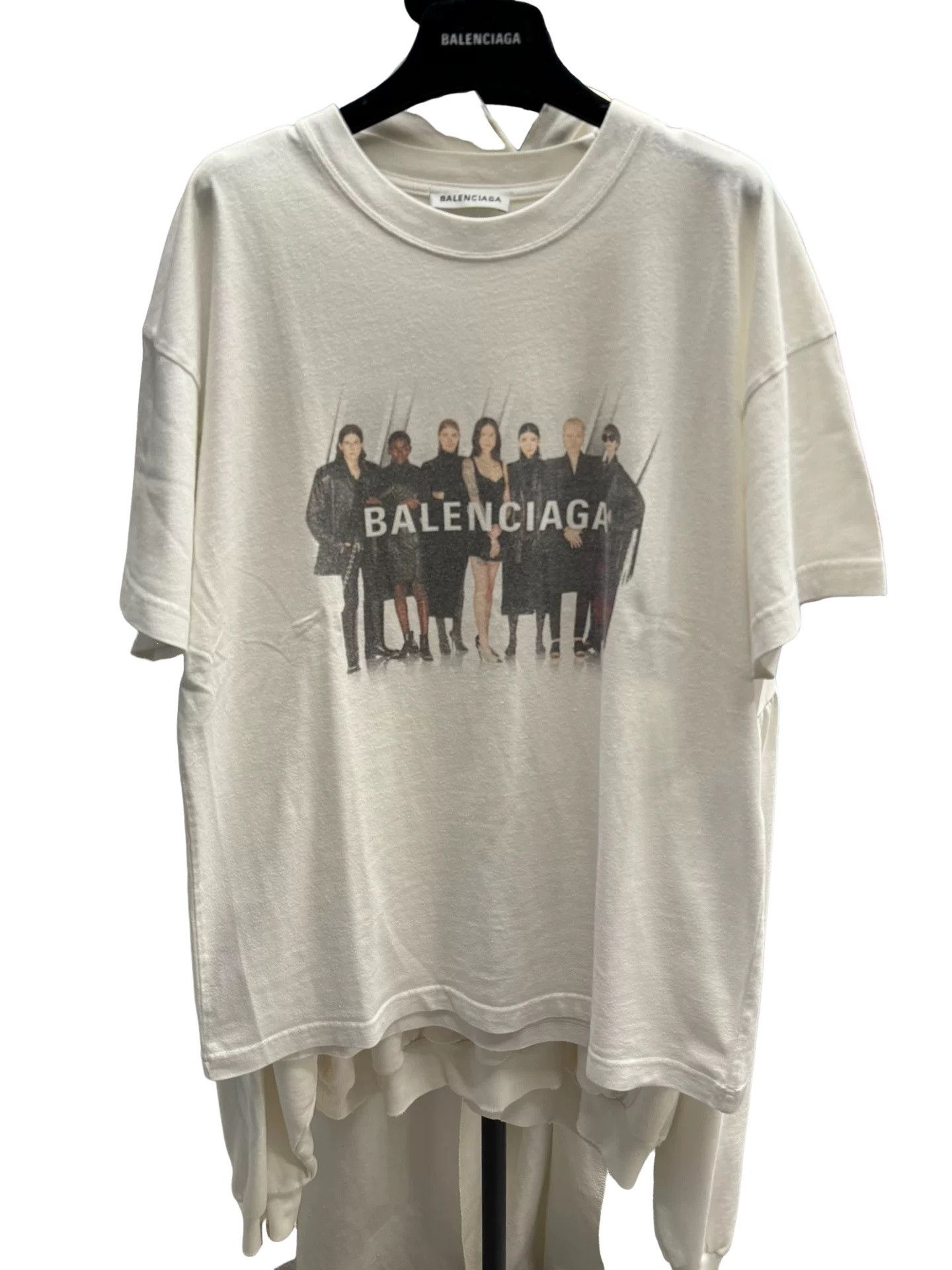 Balenciaga Balenciaga Group Graphic T-Shirt Size S Size US S / EU 44-46 / 1 - 1 Thumbnail