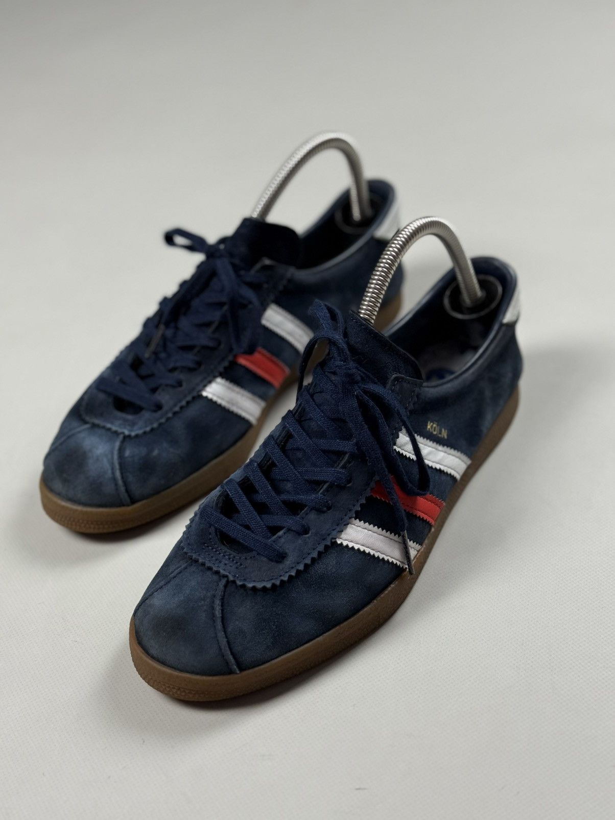 Adidas Adidas Koln City Series Low Top Suede Sneakers Shoes FV1196 Size US 8.5 / EU 41-42 - 12 Thumbnail