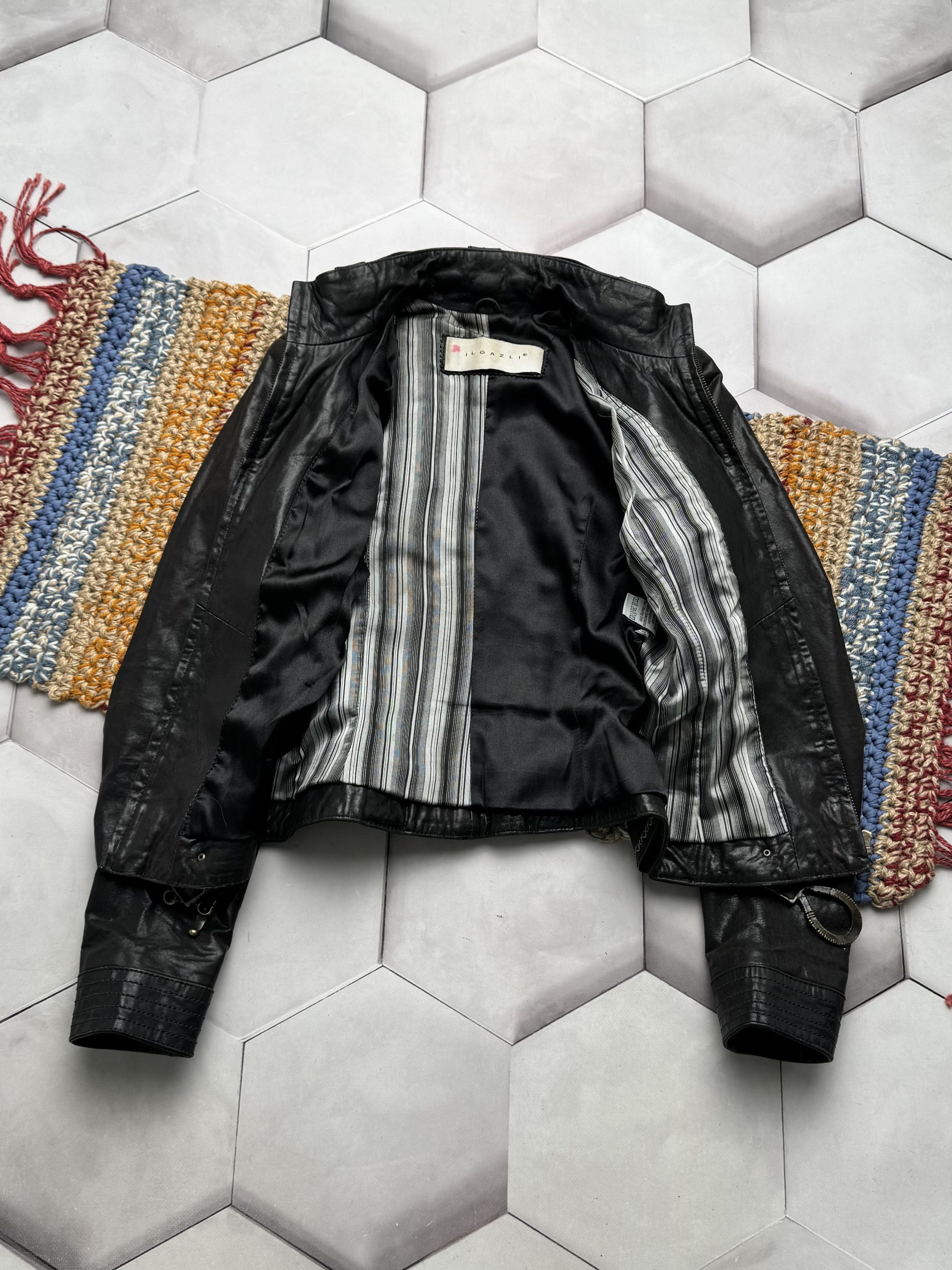 Vintage Women's Vintage Black Leather Jacket Biker Zip Up Coat (E4) Size S / US 4 / IT 40 - 5 Thumbnail