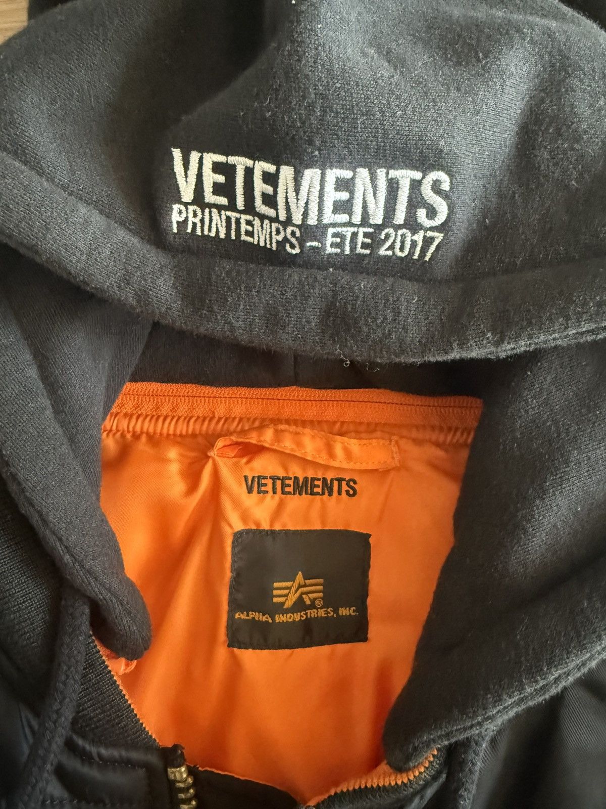 Vetements Vetements hooded logo bomber vest [REVERSIBLE] Size US L / EU 52-54 / 3 - 2 Thumbnail