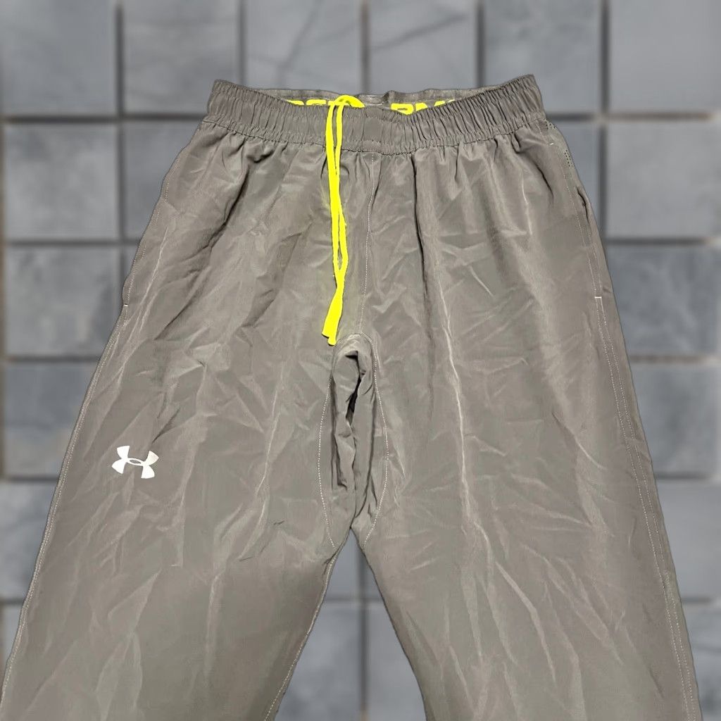 Under Armour Under Armour Pants Mens Medium Storm Vent Running Training Gray Lightweight Jogger Regular Mens Size US 31 - 1 Thumbnail
