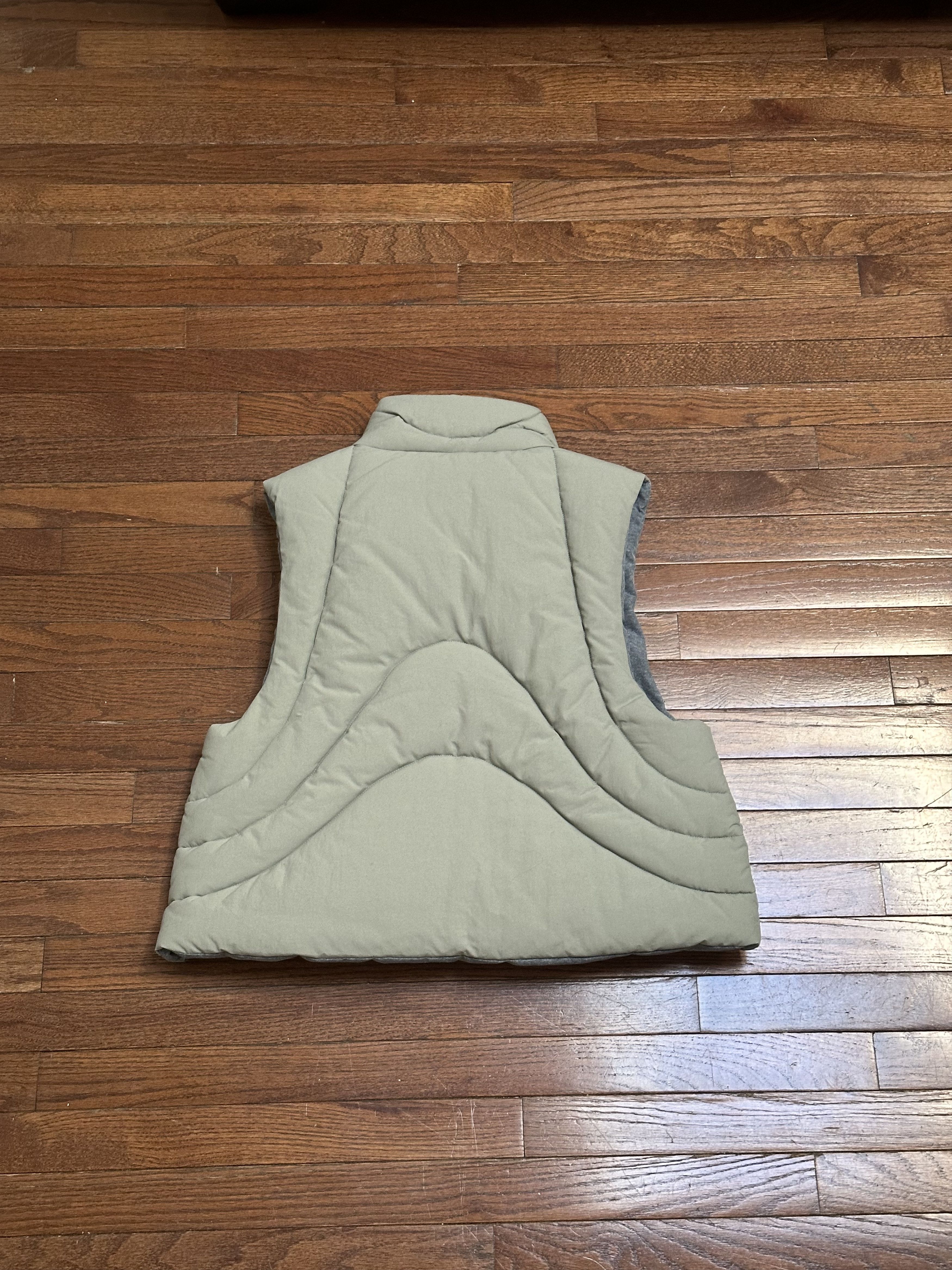 FFFPOSTALSERVICE FFFPOSTALSERVICE Moss Green Puffer Vest Size US L / EU 52-54 / 3 - 3 Thumbnail