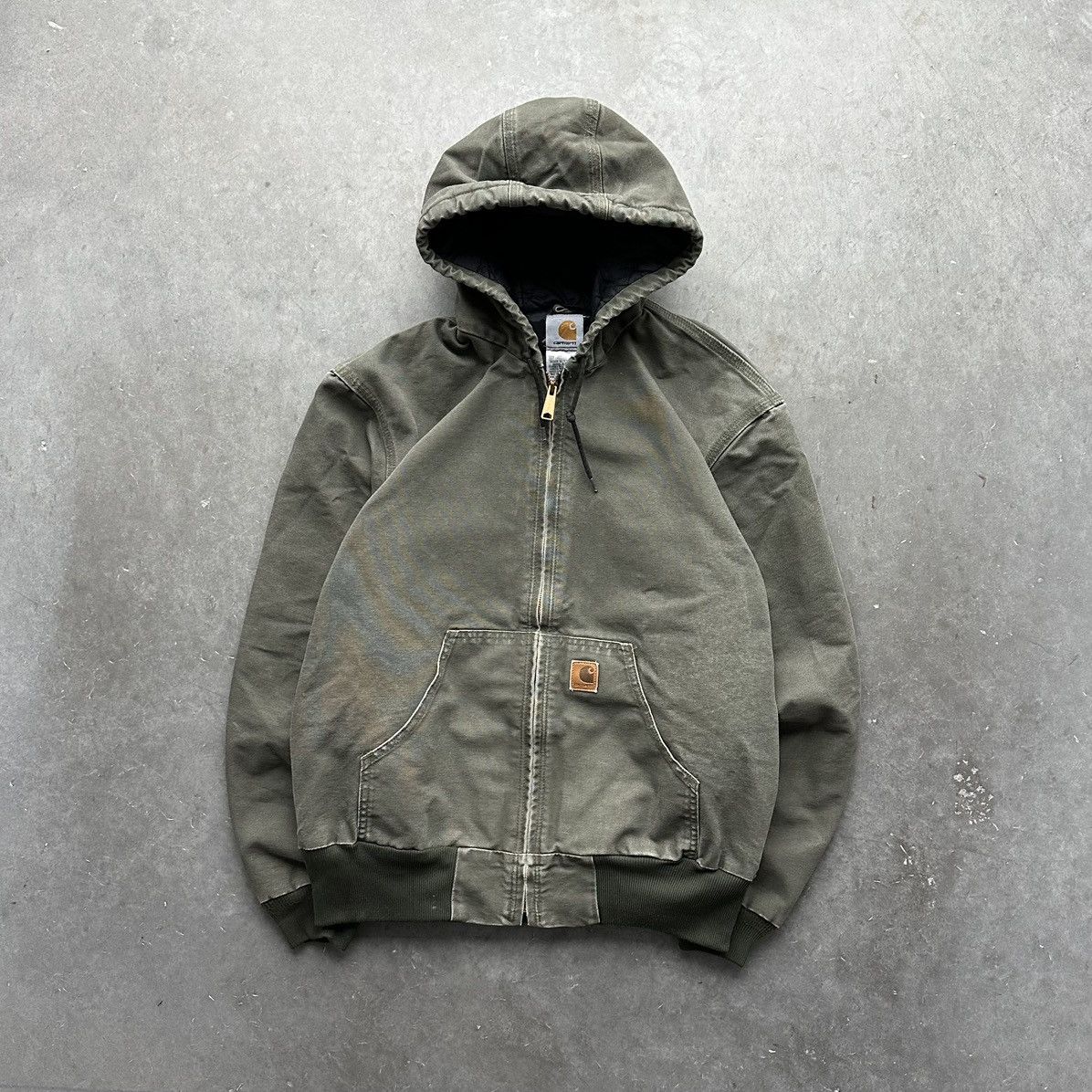 image of Avant Garde x Carhartt Crazy Vintage Carhartt Hooded Jacket Faded Grunge Essential in Green (Size M