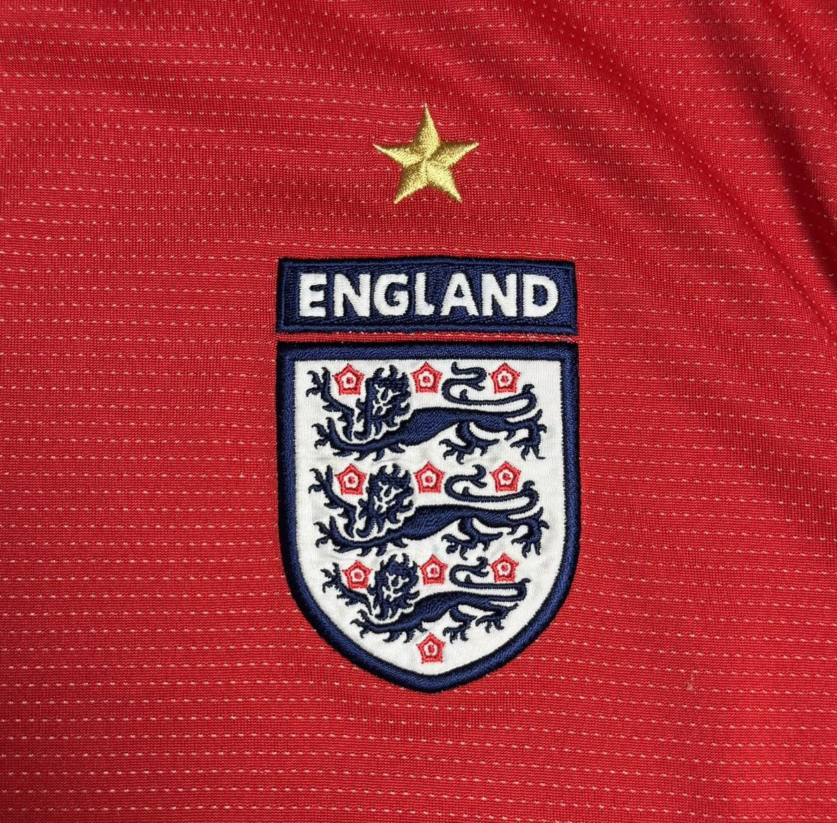 Umbro England 2004 2006 Home Football Shirt Soccer Jersey Umbro Size US XL / EU 56 / 4 - 6 Thumbnail