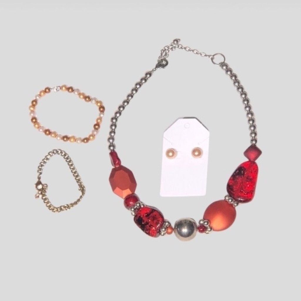 Vintage Necklace Bracelets Earrings Jewelry Set Beaded Pearl Red Size ONE SIZE - 1 Thumbnail