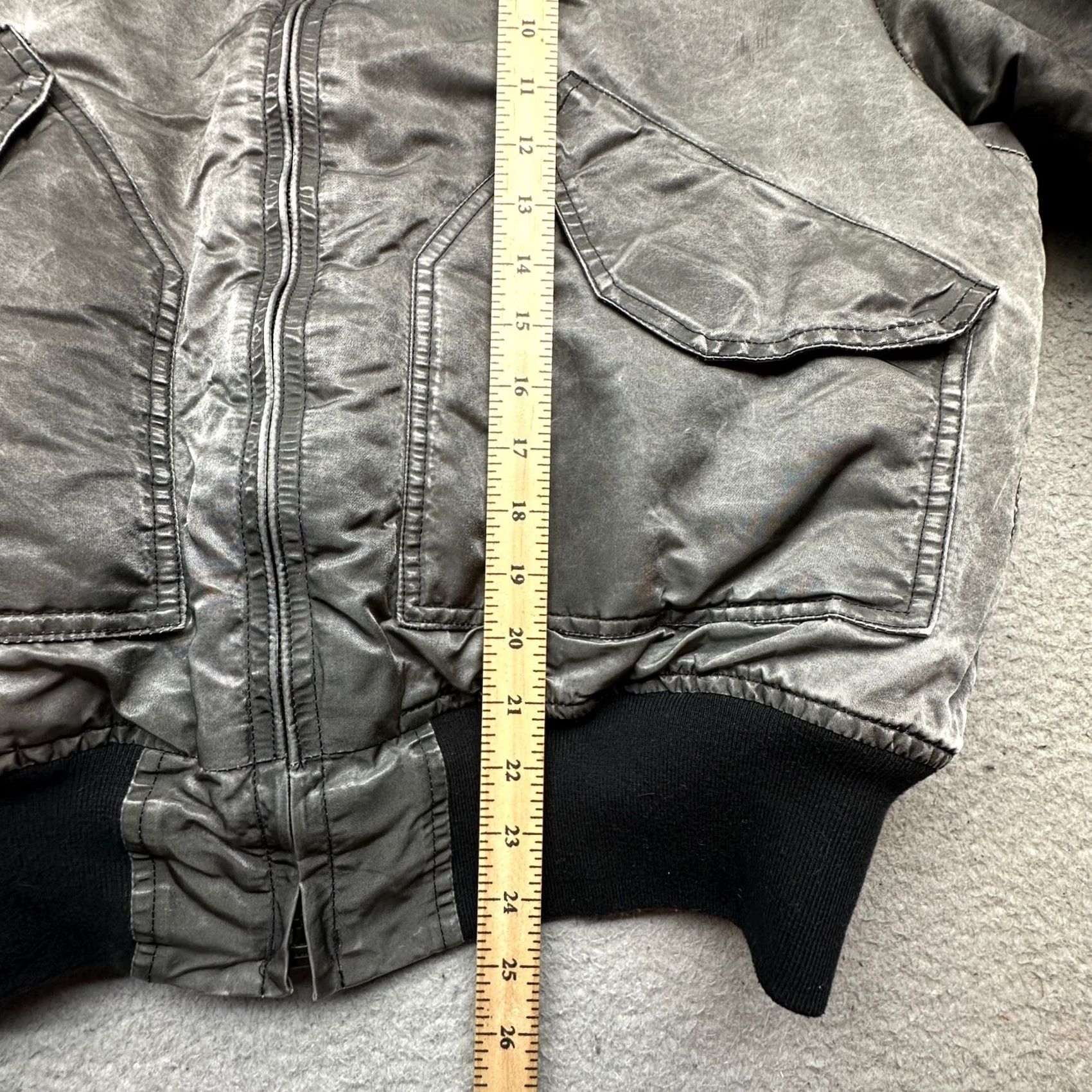 Alpha Industries Alpha Industries CWU 45/P Bomber Jacket Mens Medium Gray MA-1 Flight Insulated Size US M / EU 48-50 / 2 - 7 Thumbnail