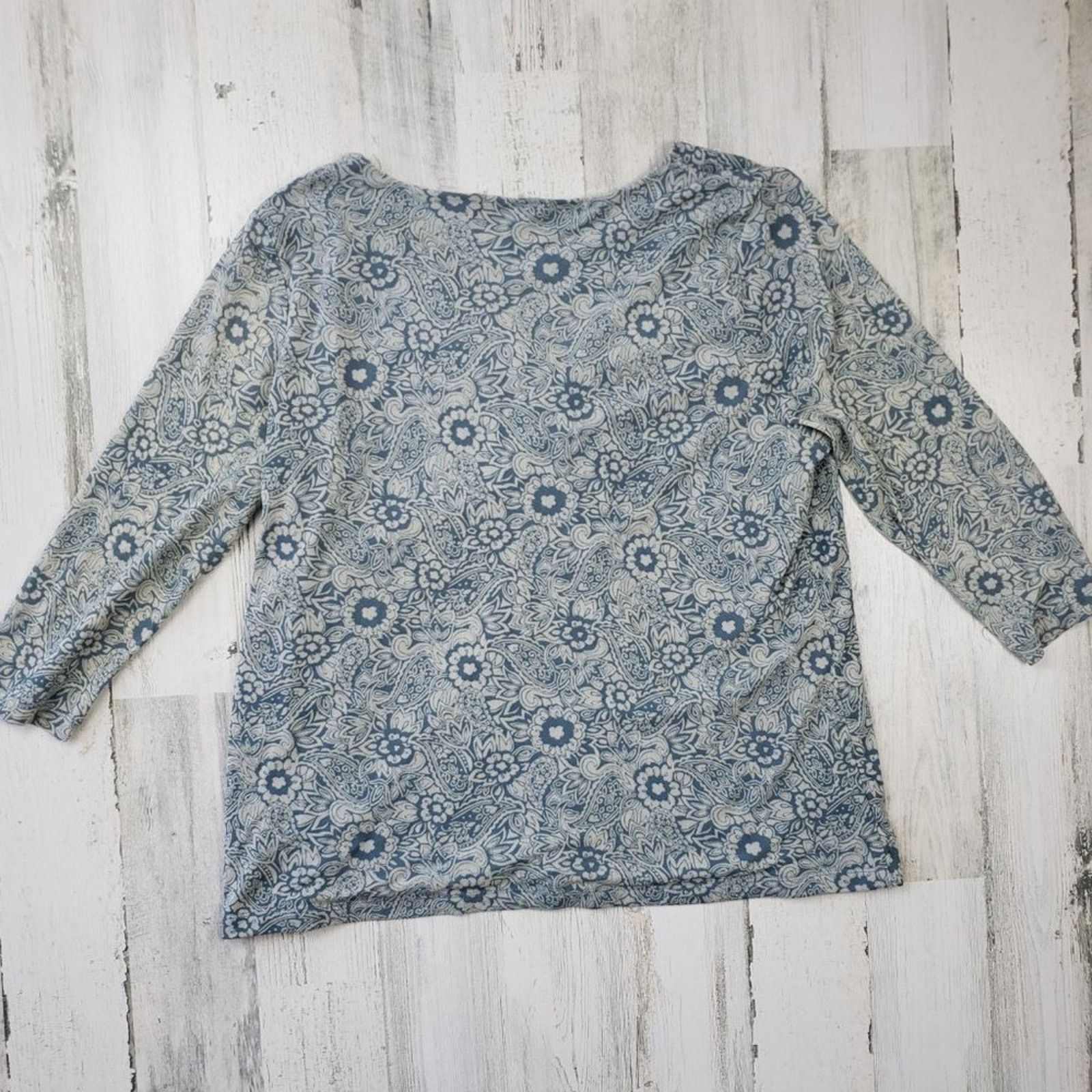 Other Liz Claiborne Blue Beige Floral Print Half Sleeve V-Neck Top Size ONE SIZE - 8 Thumbnail