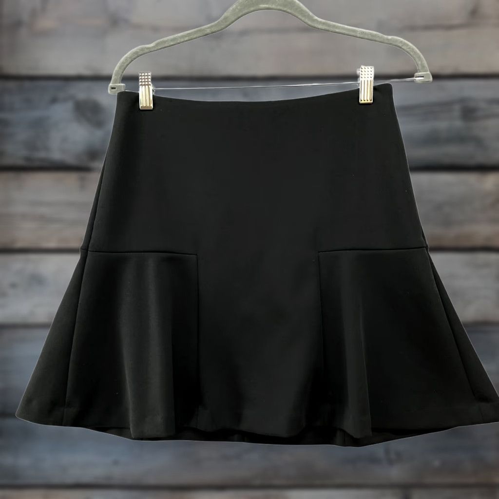 Ann Taylor Ann Taylor Black Mini Skirt Womens 2 High Rise Flare Skirt Formal Career Dressy Workwear Size 26" / US 2 / IT 38 - 1 Thumbnail