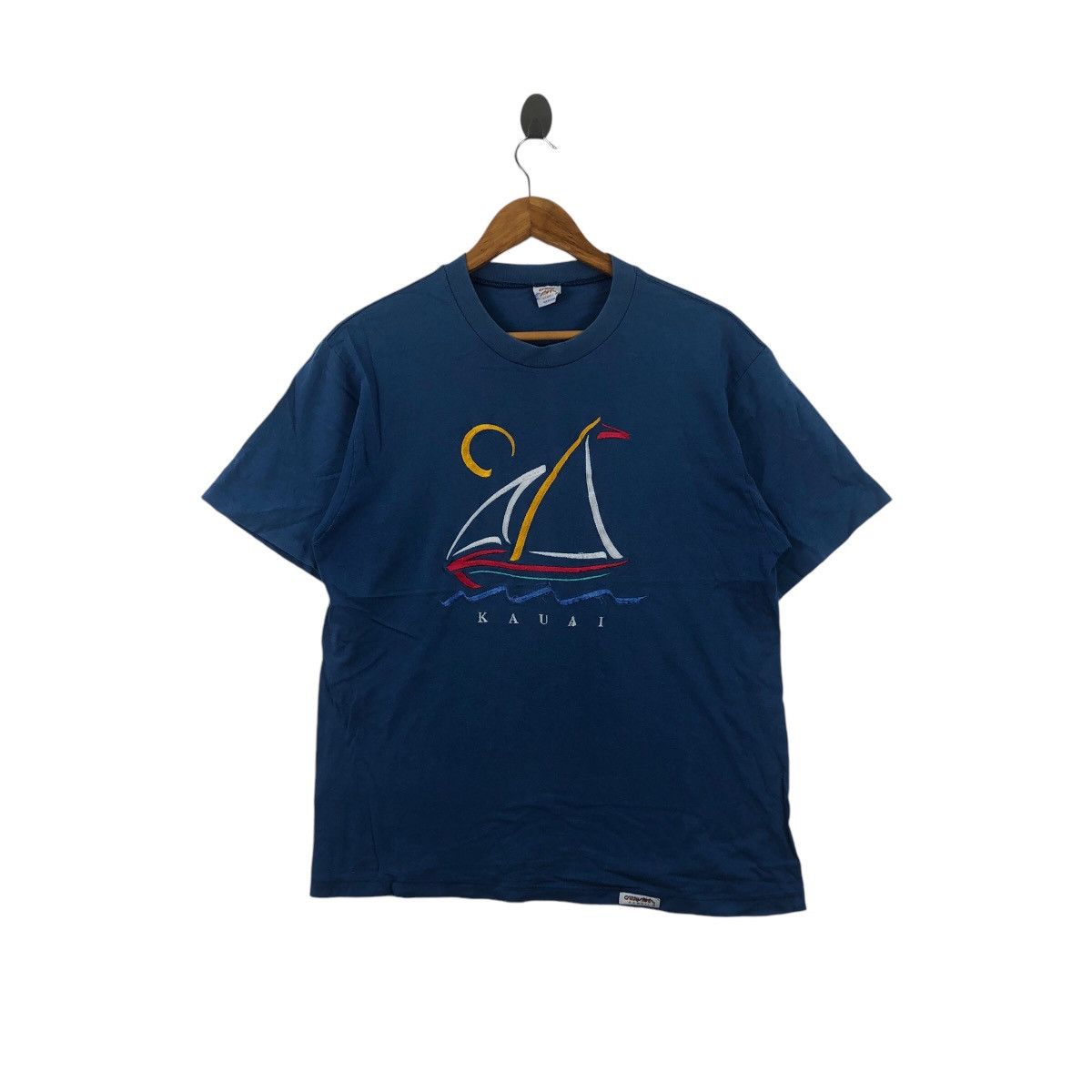 Other Vintage 90’ CRAZY SHIRTS KAUAI Embroidered Logo Tee Shirt Size US M / EU 48-50 / 2 - 1 Thumbnail