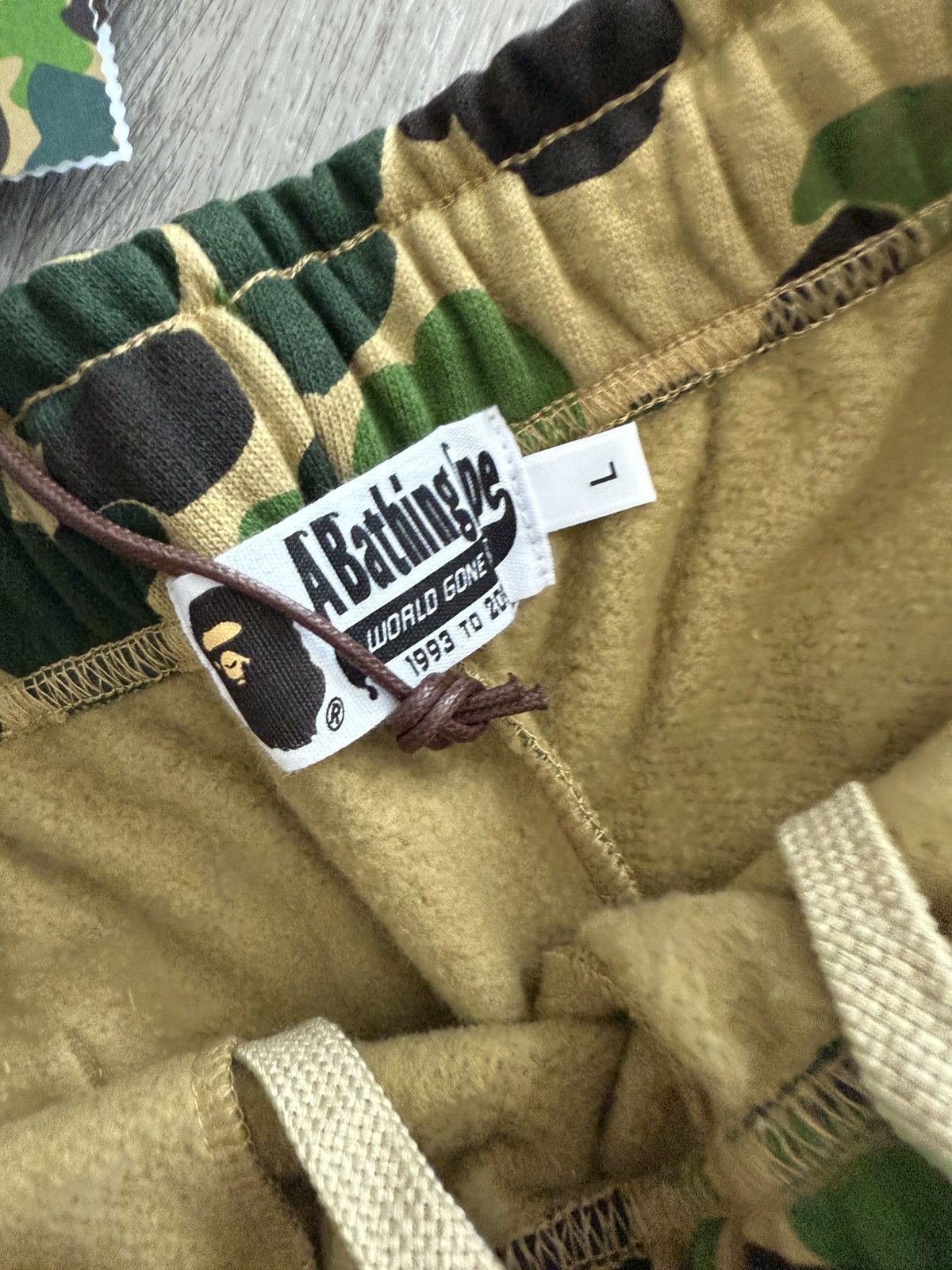 Bape Bape Green ABC camo shark shorts Size US 32 / EU 48 - 3 Thumbnail