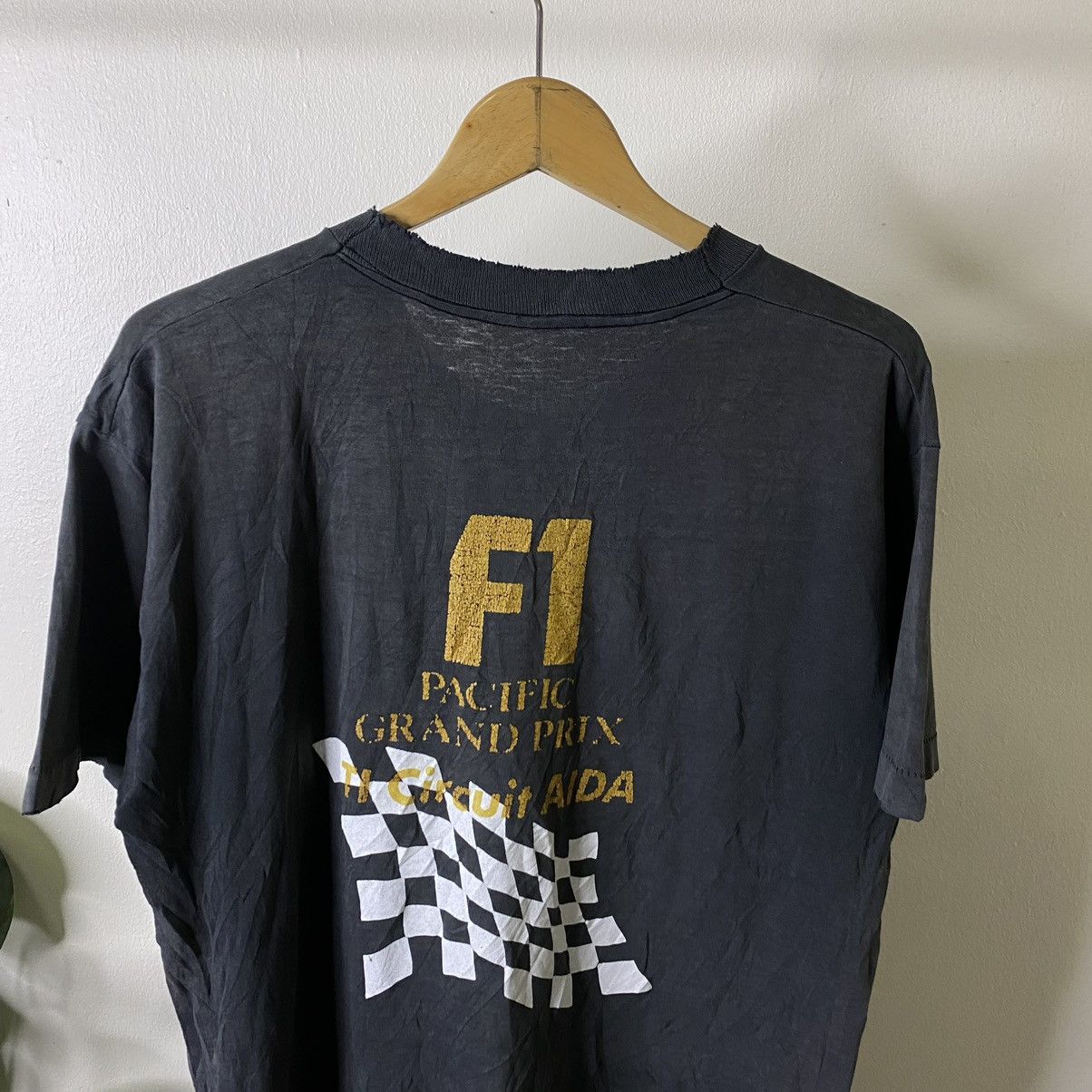 Formula 1 1990s F1 Pacific Grand Prix TI Circuit Aida Sunfaded Tee Size US L / EU 52-54 / 3 - 2 Thumbnail