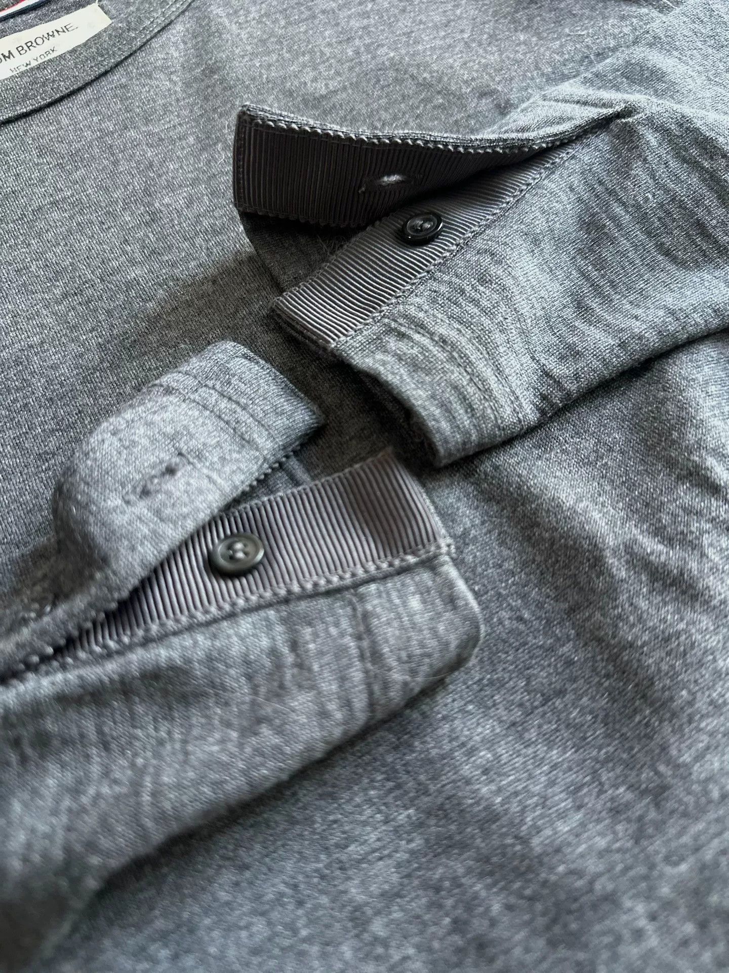 Thom Browne Thom Browne Wool Sweatshirt Unisex Size US S / EU 44-46 / 1 - 1 Thumbnail