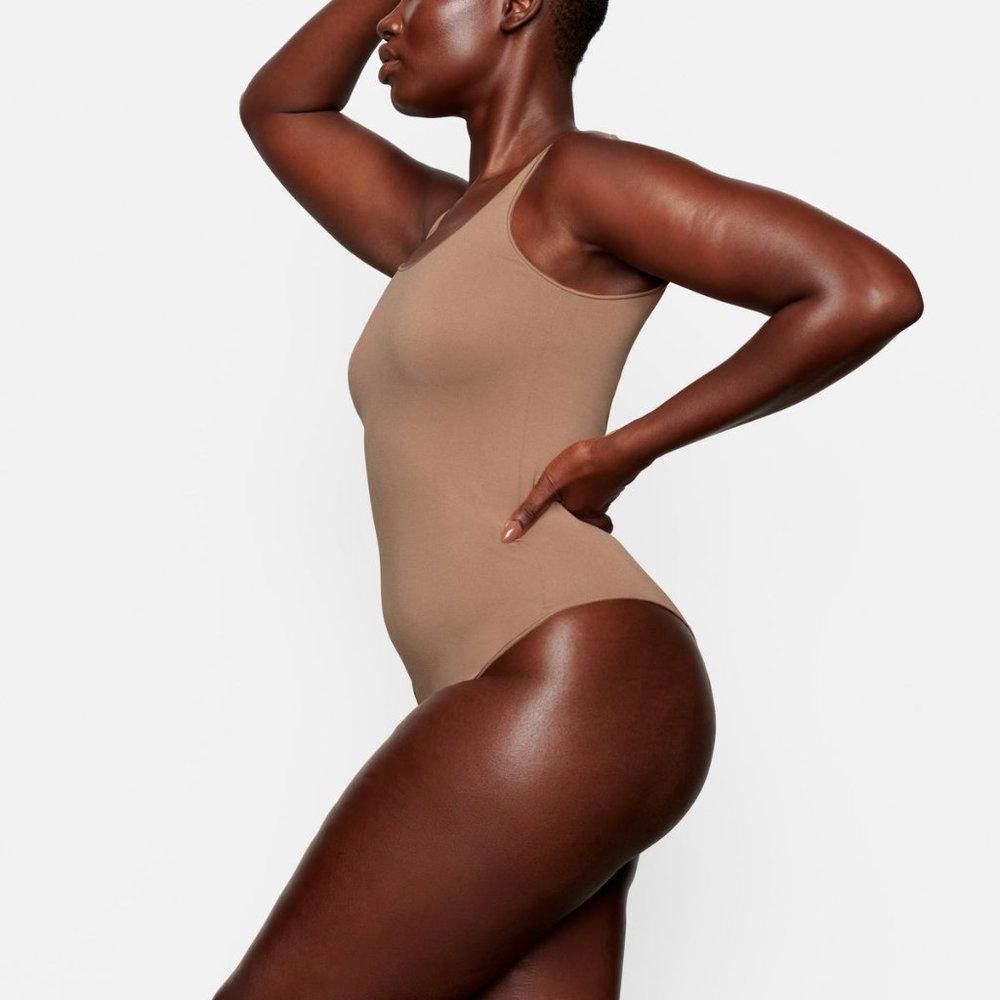 Designer CT630 Skims NWOT Essential Scoop Neck Bodysuit Brief Sienna Size S / US 4 / IT 40 - 3 Thumbnail