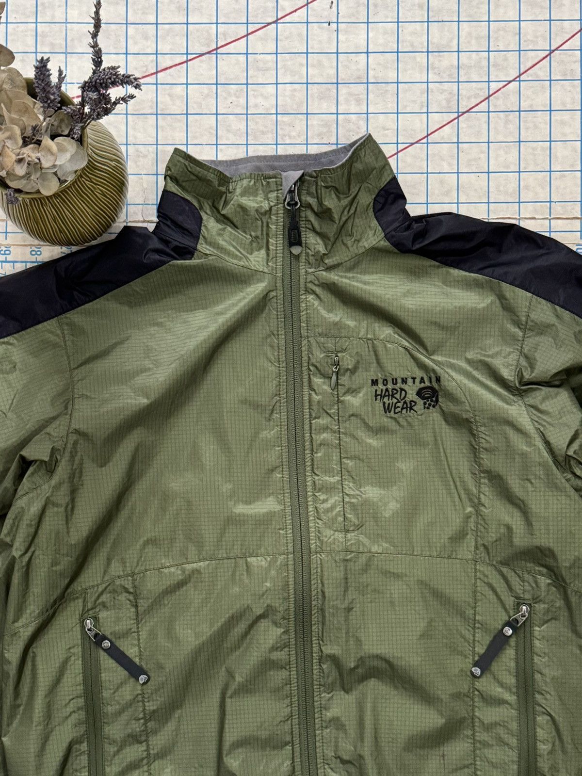 Mountain Hardwear Mountain Hard Wear Full Zip Lightweight Jacket Dark Green S Size US S / EU 44-46 / 1 - 5 Thumbnail