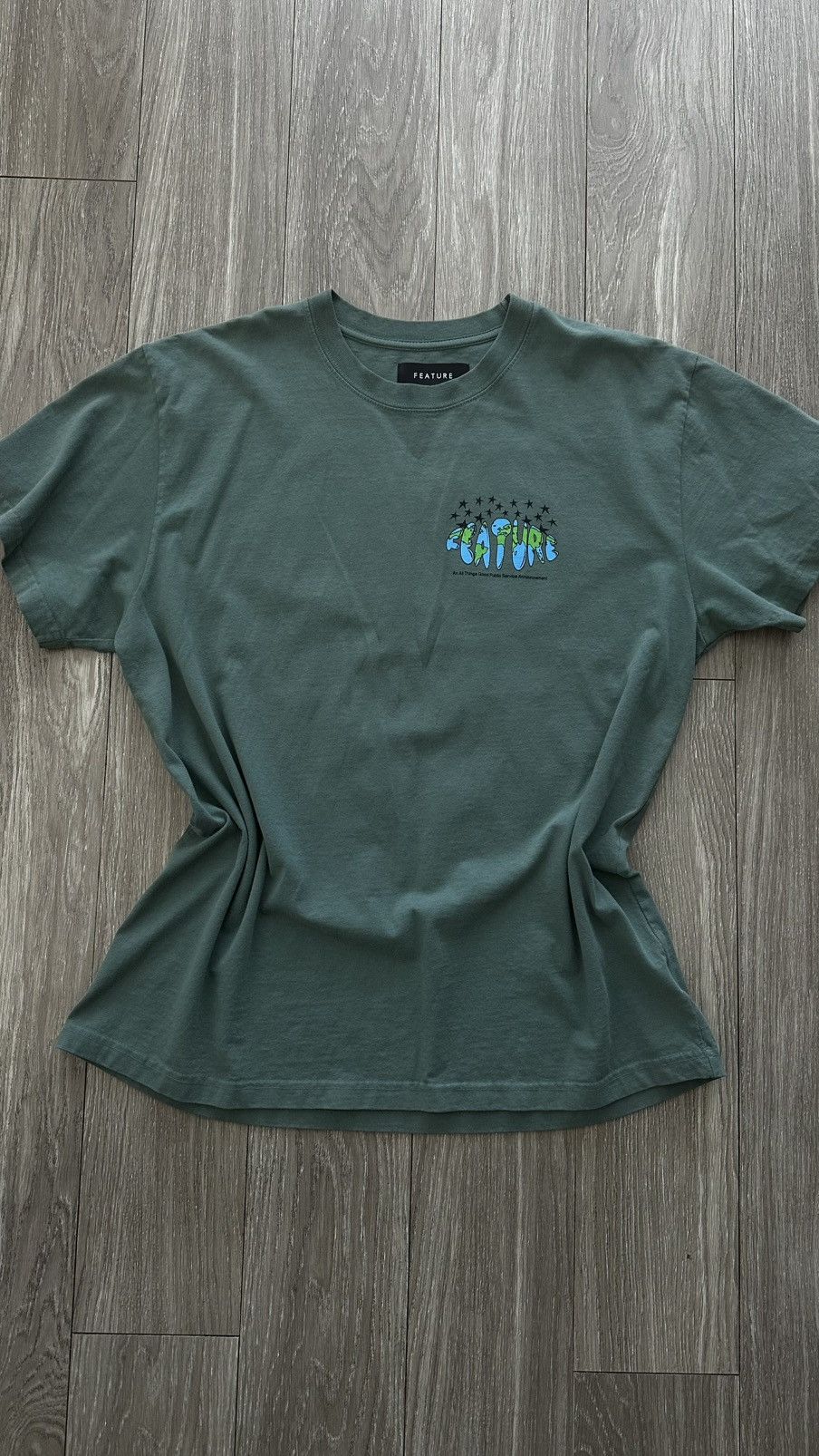 Feature Feature World Peace tee Size US XL / EU 56 / 4 - 2 Thumbnail