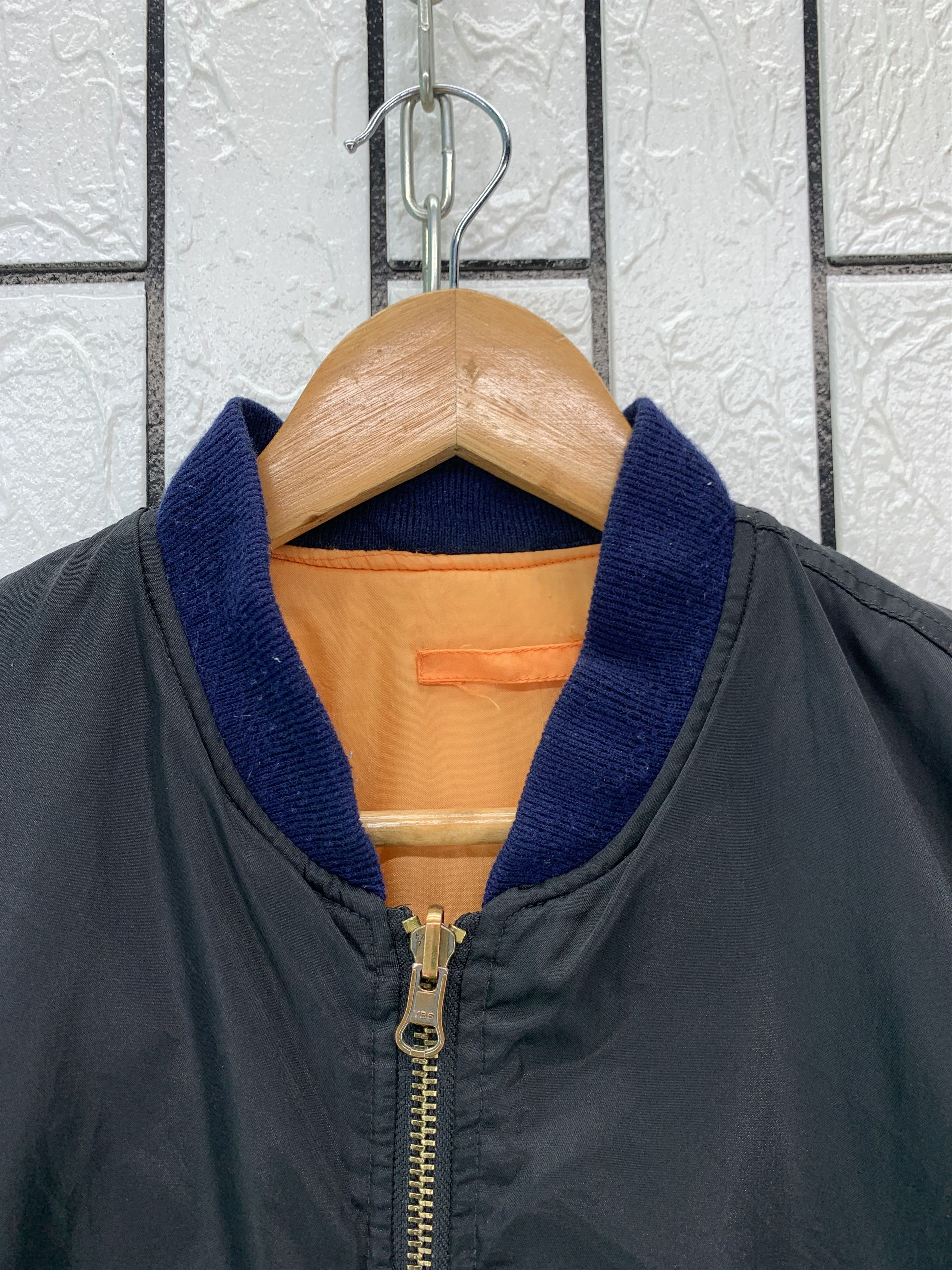 Japanese Brand Vintage Reversible Bomber Size US M / EU 48-50 / 2 - 3 Thumbnail