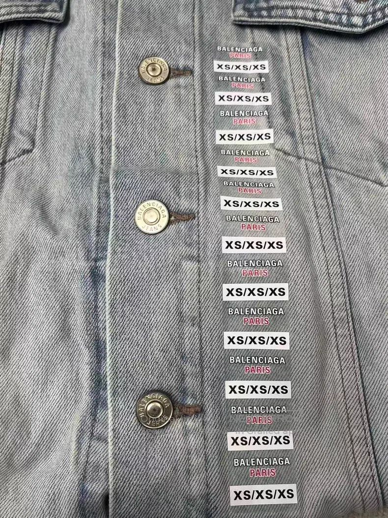 Balenciaga Balenciaga Washed single-breasted casual denim jacket Size US S / EU 44-46 / 1 - 3 Thumbnail