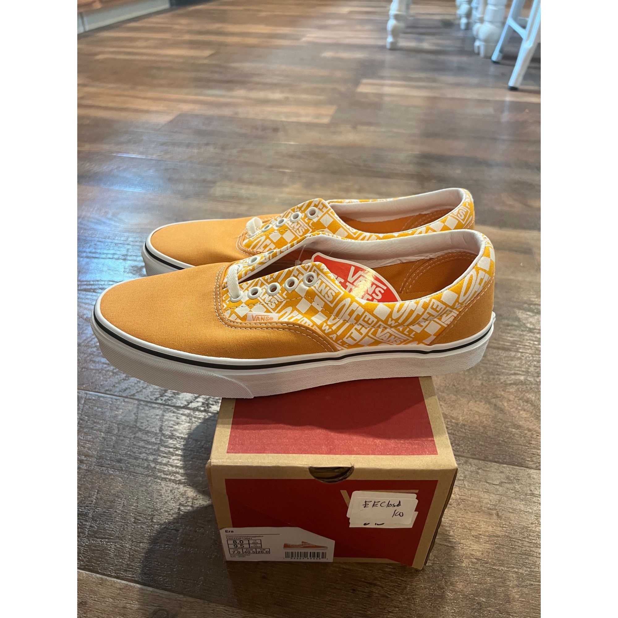 Vans Vans Era Off The Wall Golden Nugget VN0A54F13S61 Men's Size Size US 8 / EU 41 - 5 Thumbnail