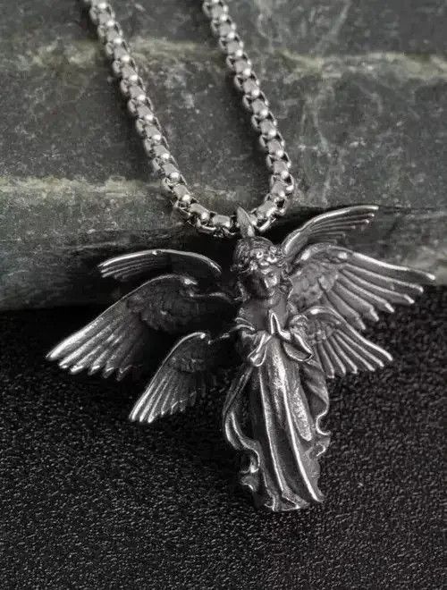 Vintage Premium Angel Necklace Size ONE SIZE - 1 Thumbnail