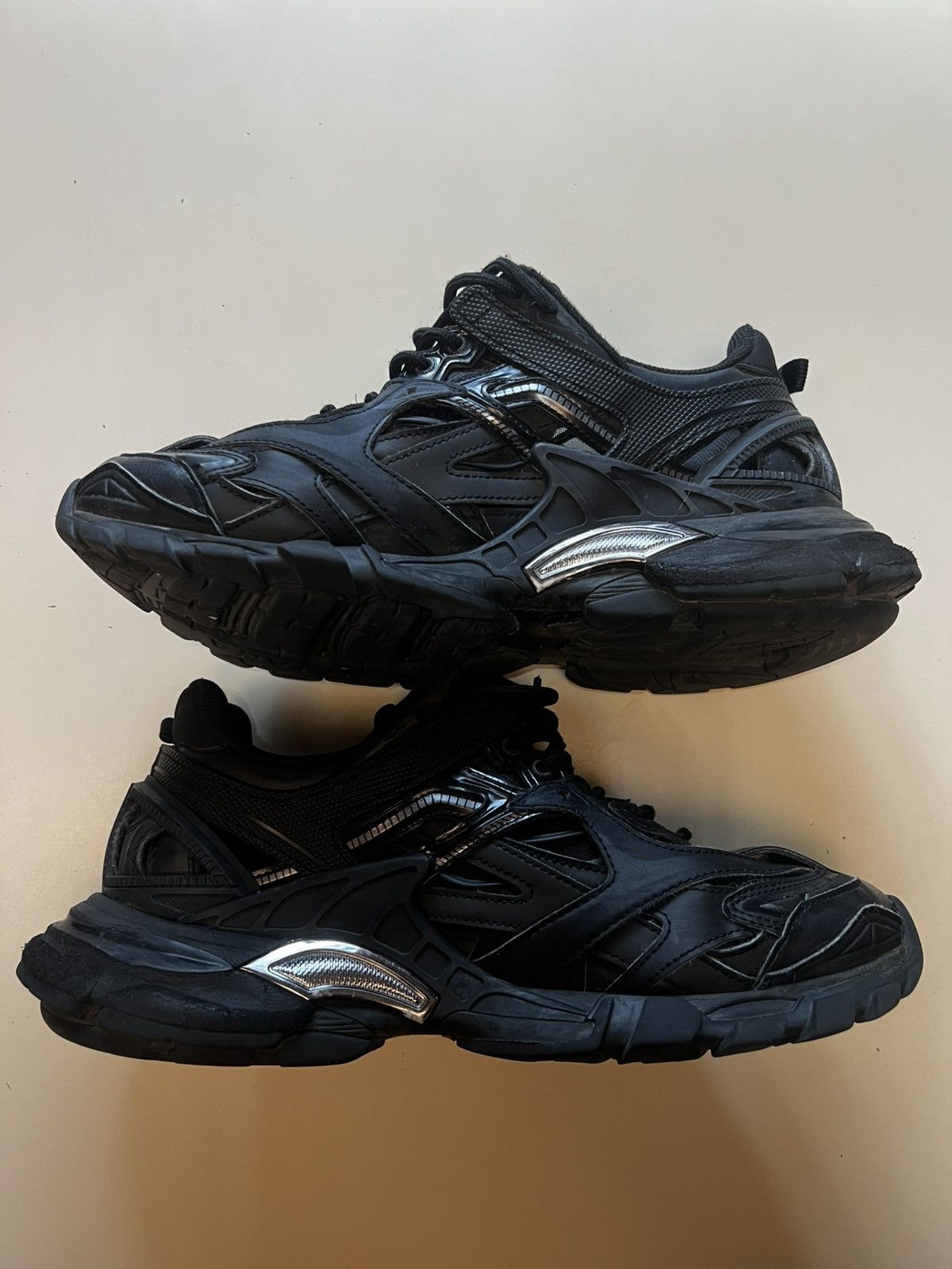 Balenciaga Balenciaga Track2 black sneaker Size US 9 / EU 42 - 2 Thumbnail