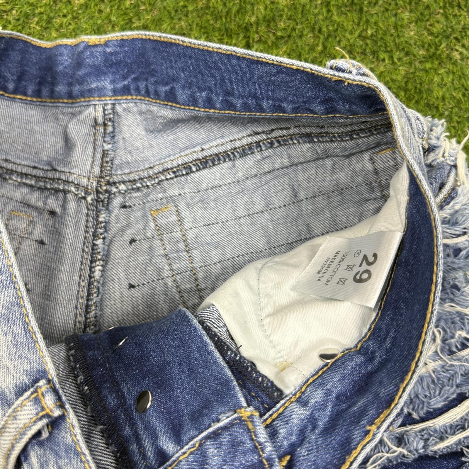 Other High-Waisted Distressed Denim Shorts with Button Fly Size US 29 - 3 Thumbnail