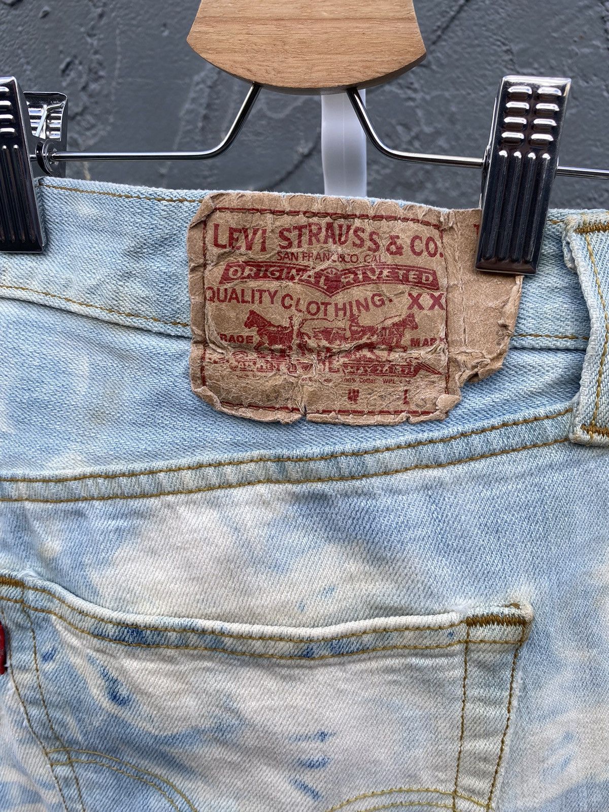 Levi's Crazy Bleach-Dye 00s Levi’s 501 Size US 36 / EU 52 - 6 Thumbnail
