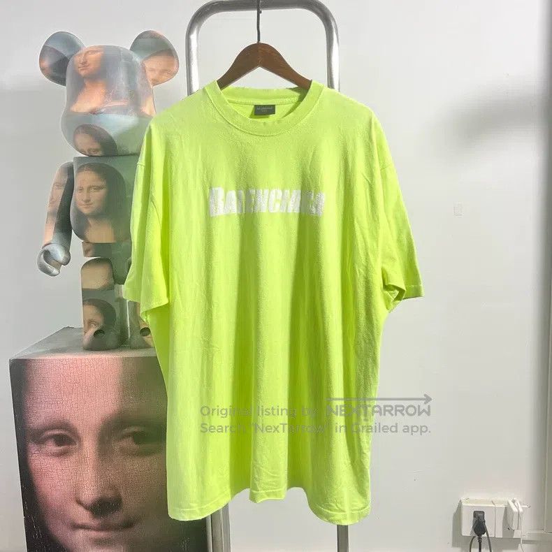 Balenciaga Balenciaga Destroyed short-sleeve Size US L / EU 52-54 / 3 - 1 Thumbnail