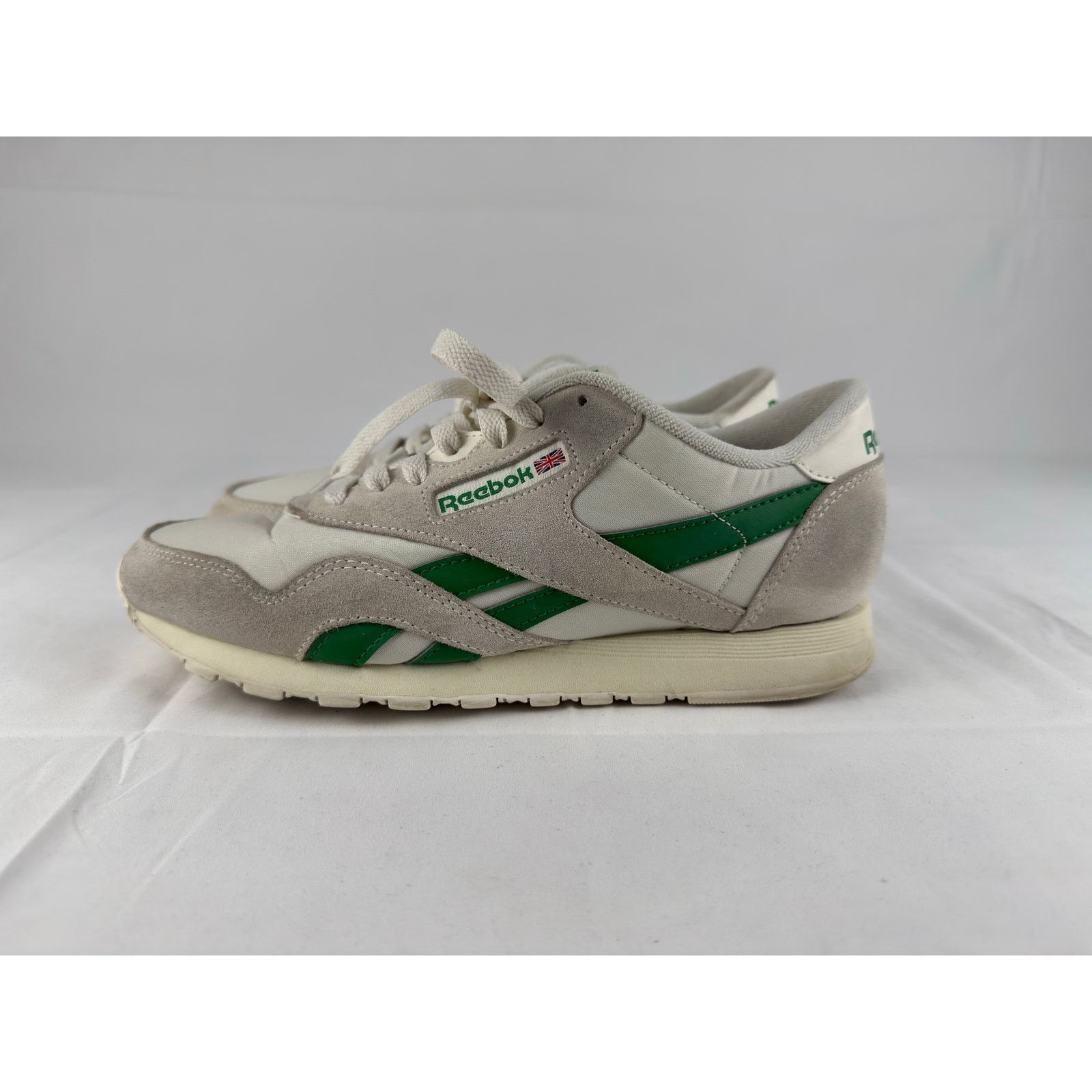 Reebok Reebok CL Nylon Chalk/Green GX8932 Running Shoes Men’s 8 Size US 8 / EU 41 - 3 Thumbnail