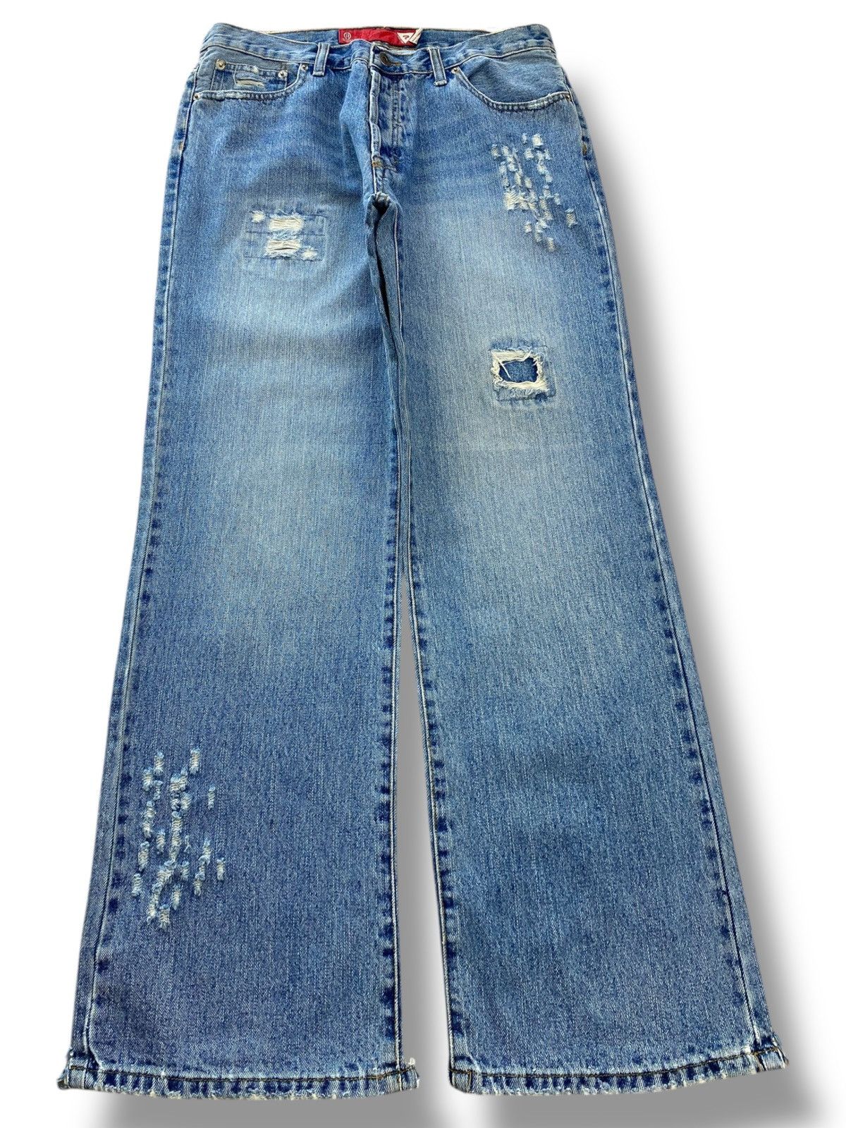 Guess Guess Faded Blue Wash Distressed Style Straight Leg Jean Size US 32 / EU 48 - 1 Thumbnail