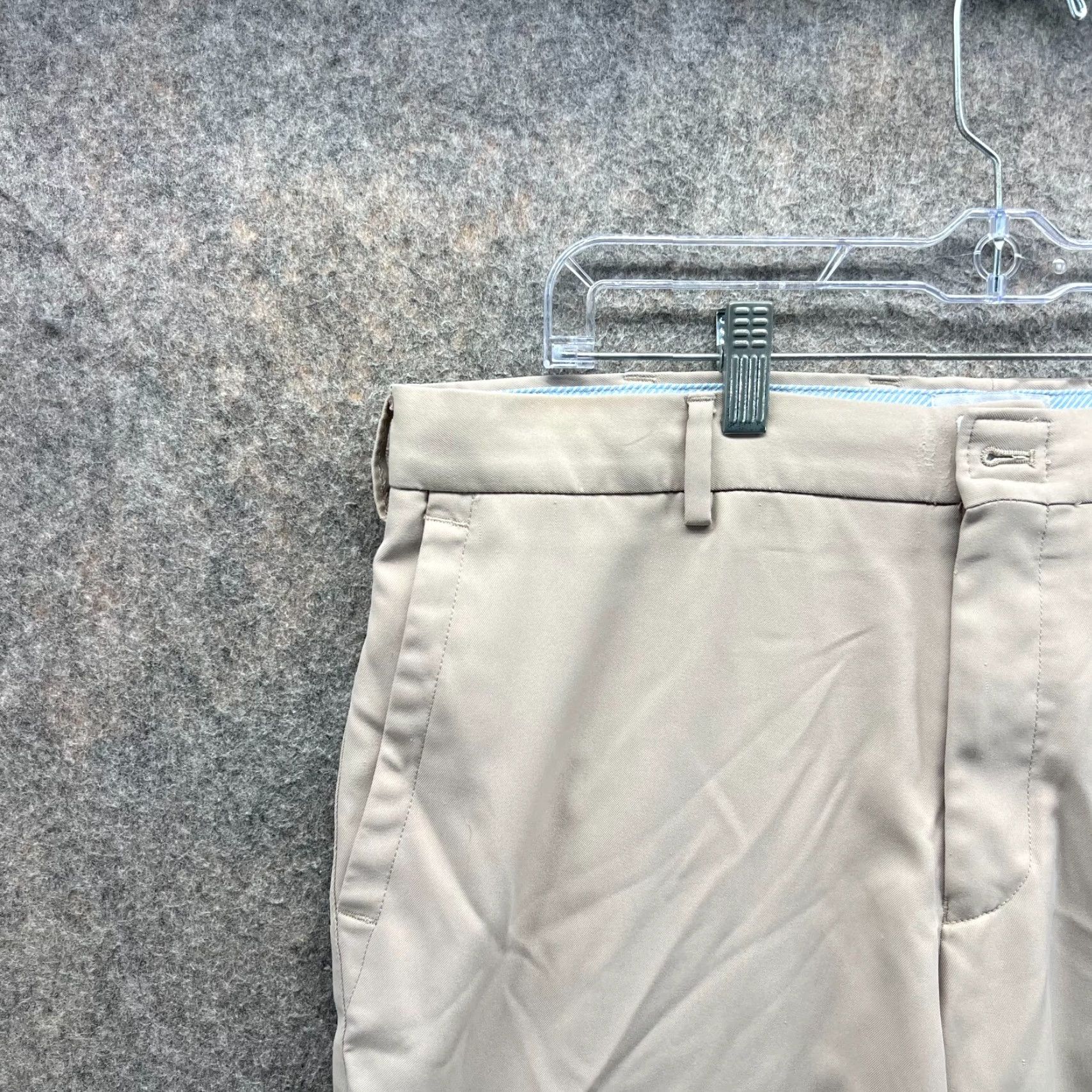 Peter Millar Peter Millar Shorts Men 35 Casual Chino Flat Front Beige Cotton Button Front Regular Inseam 9in Tan Khaki Vintage No Mens Size US 35 - 4 Thumbnail