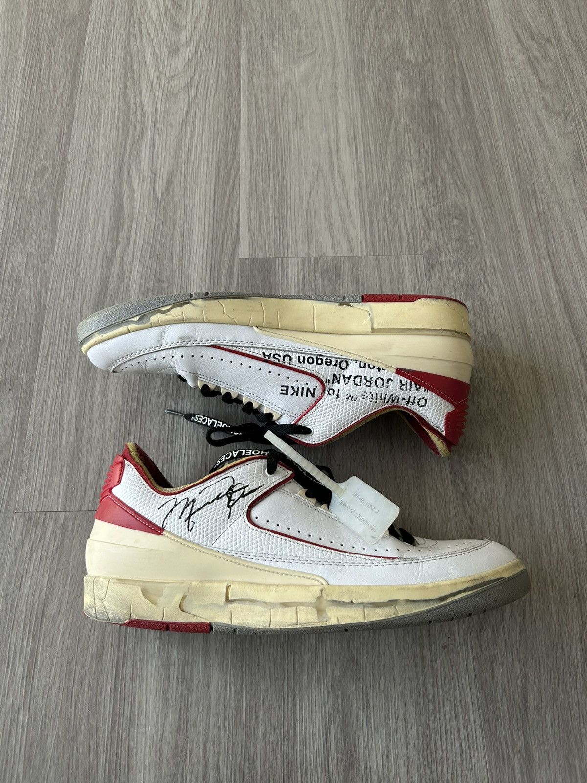 Jordan Brand × Off-White Off-White X Air Jordan Retro 2 Low White Varsity Red Size 11 Size US 11 / EU 44 - 1 Thumbnail