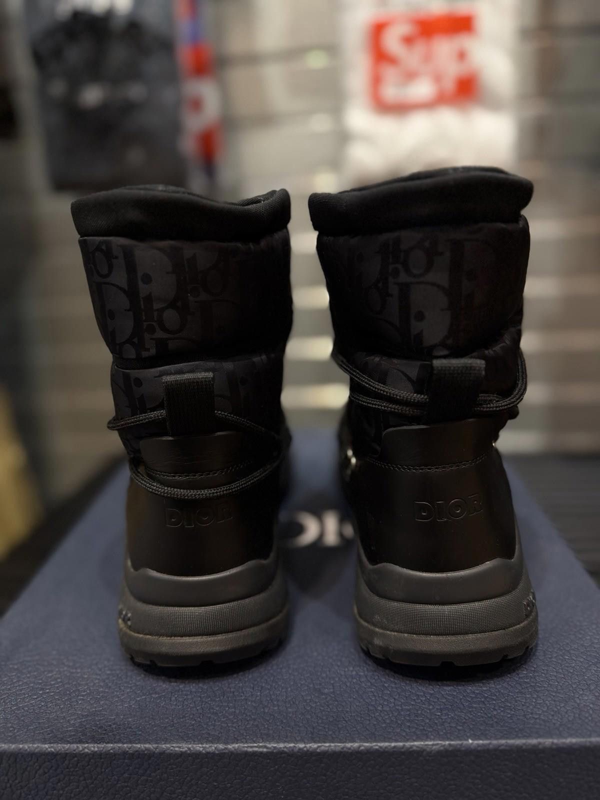 Dior Size 41EU/8US Dior Snow Ankle Boots Black $1550 Retail Size US 8 / EU 41 - 12 Thumbnail